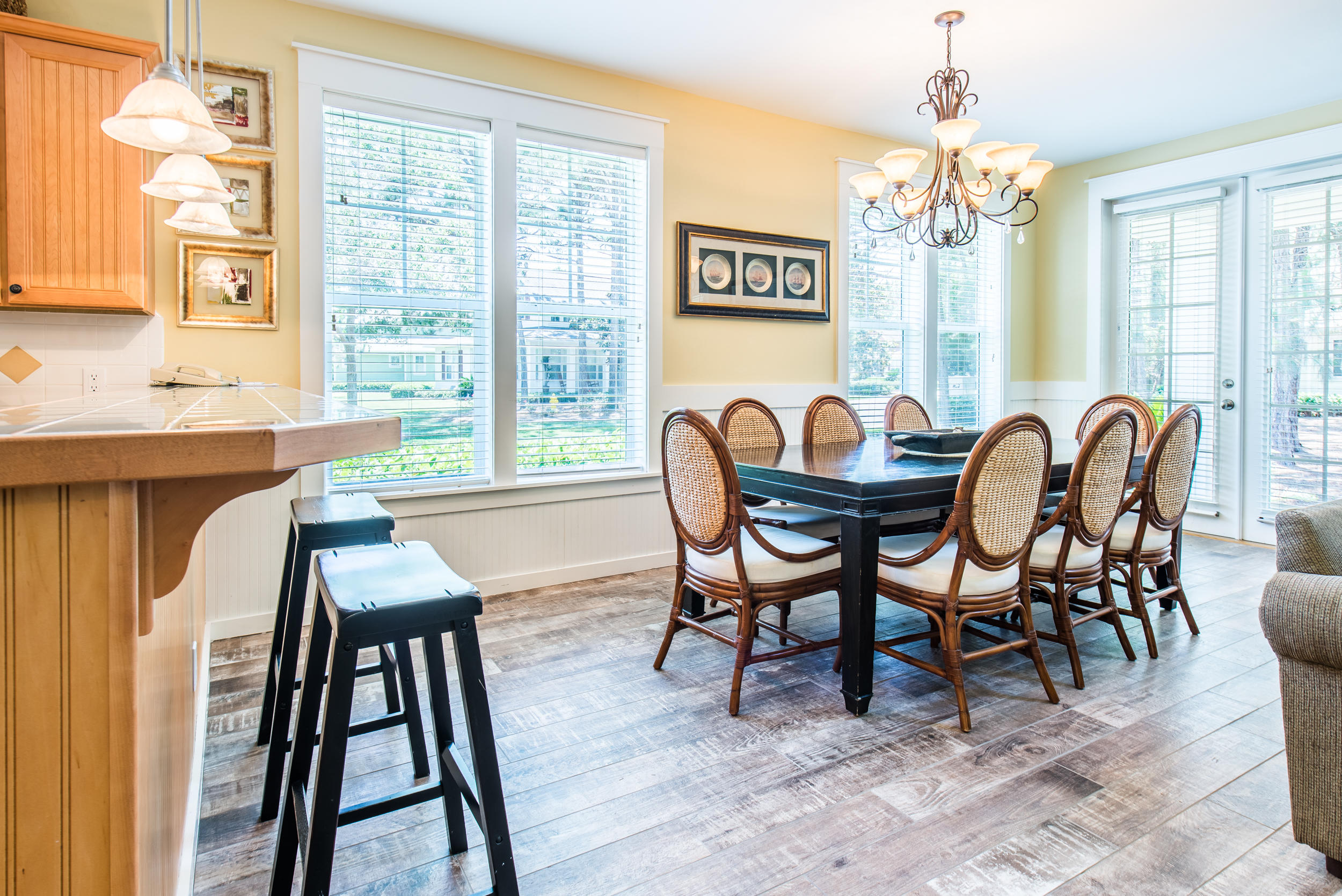 LAUREL GROVE - Residential