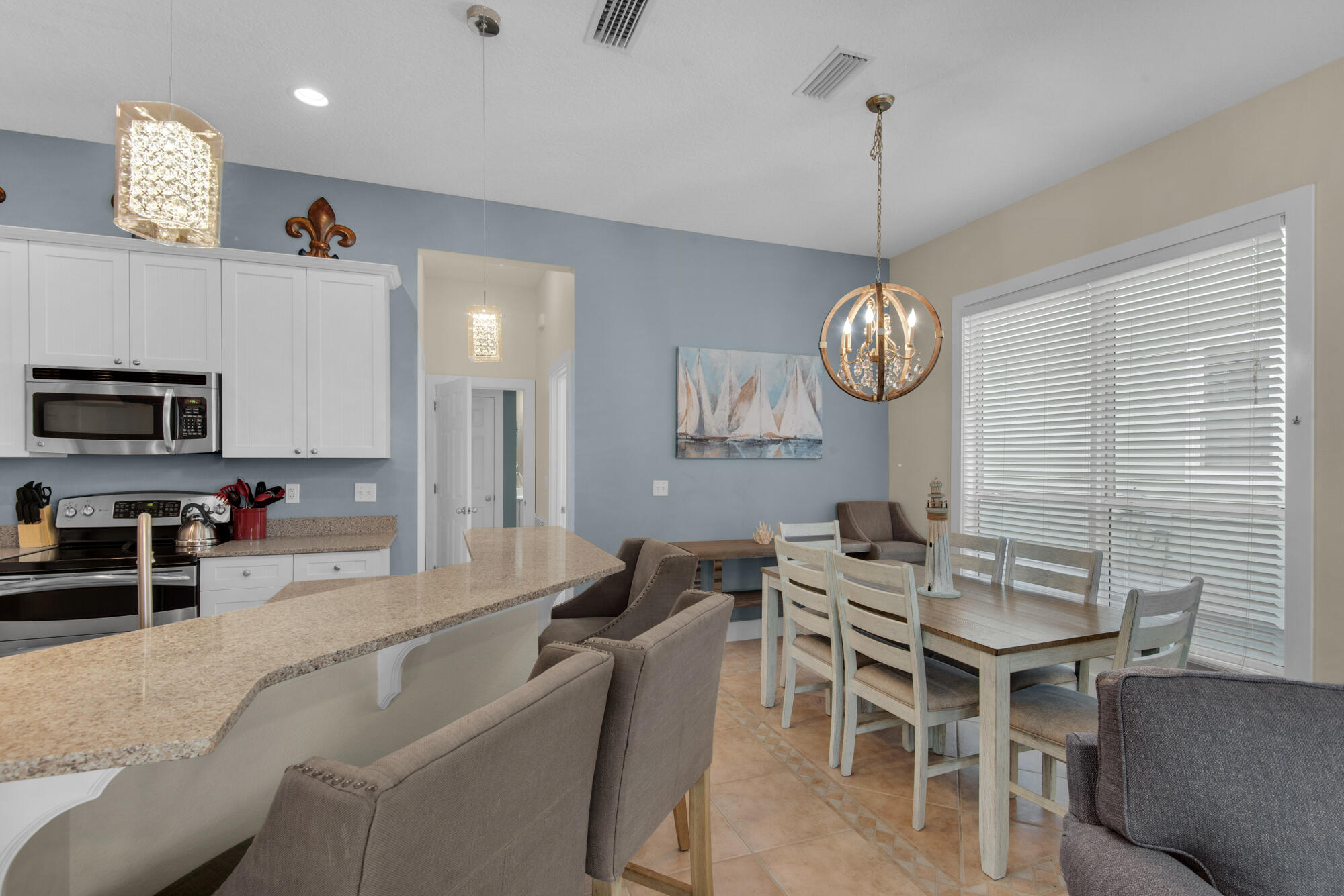 COTTAGE RETREAT - Residential
