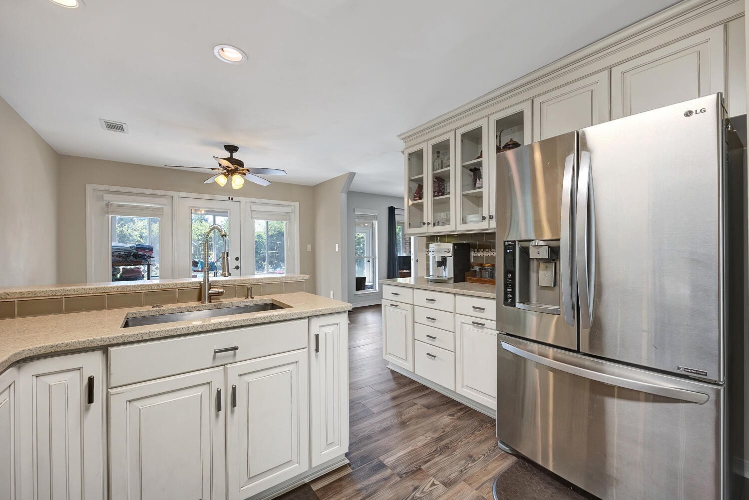 SANTANDER 1ST - Residential