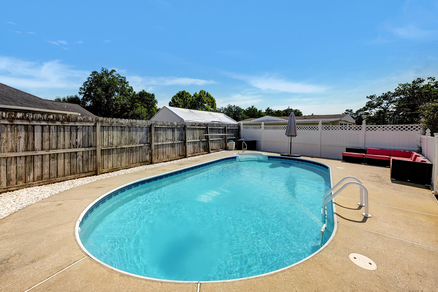 SANTANDER 1ST - Residential