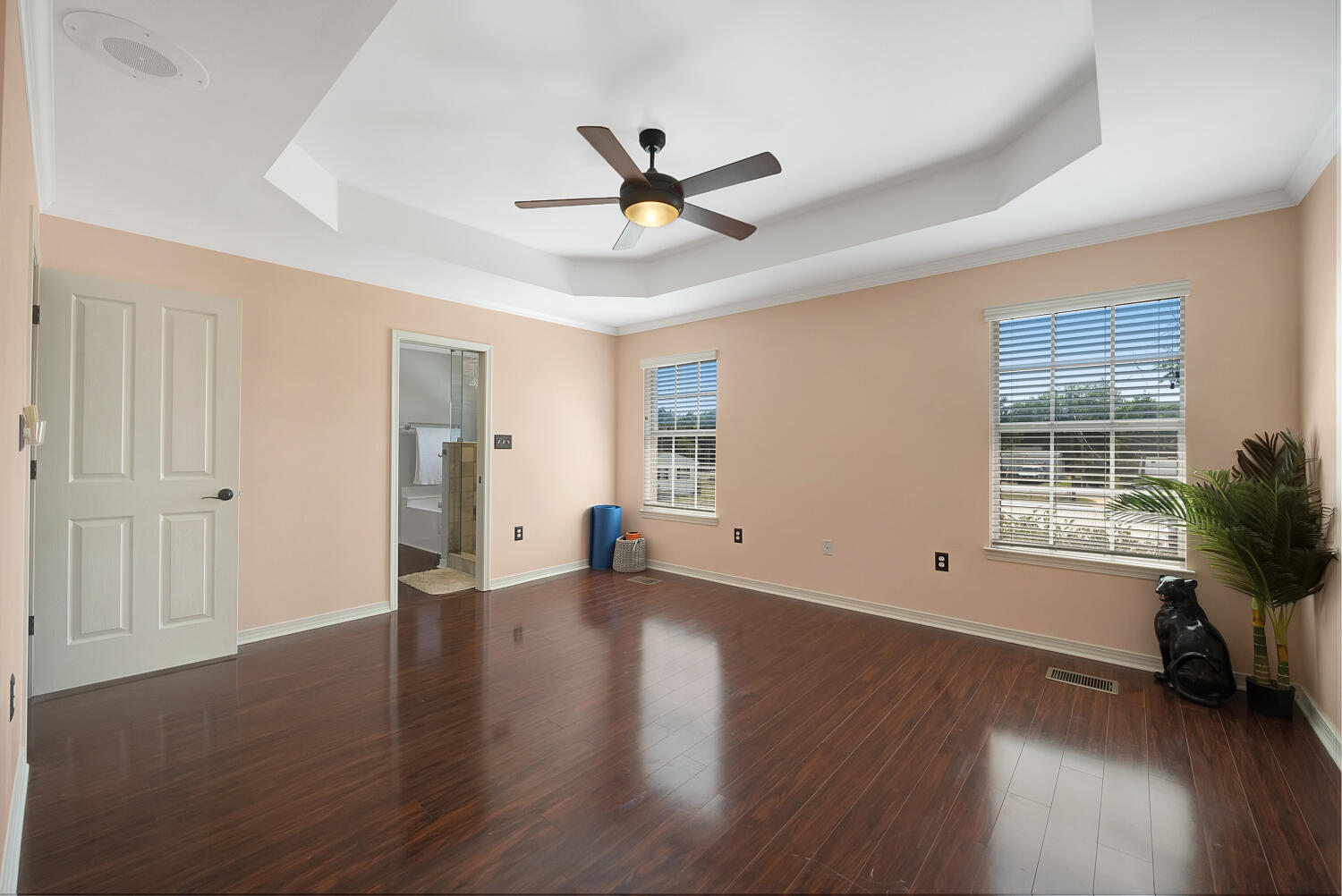 SANTANDER 1ST - Residential