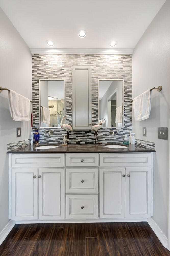 SANTANDER 1ST - Residential