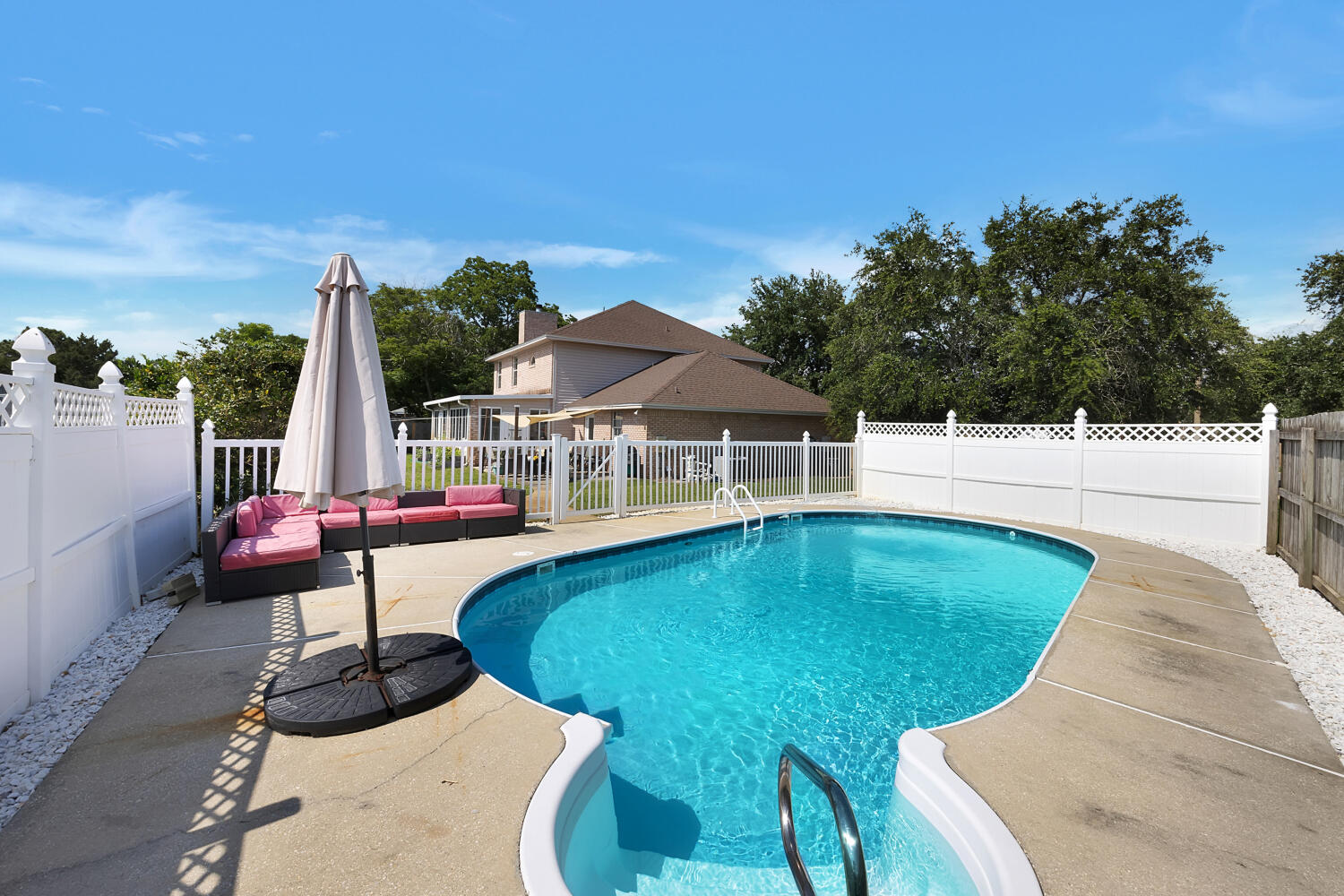 SANTANDER 1ST - Residential