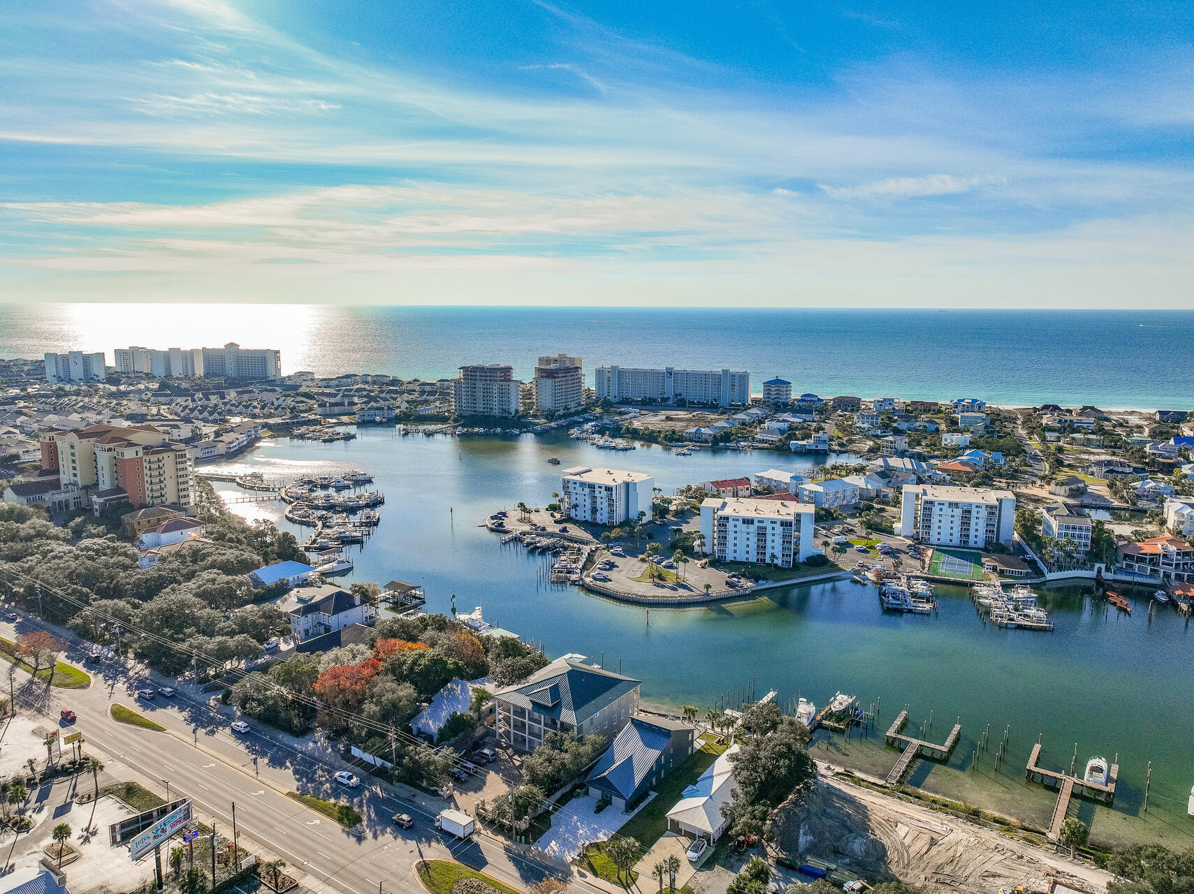 HOLIDAY ISLE - Residential