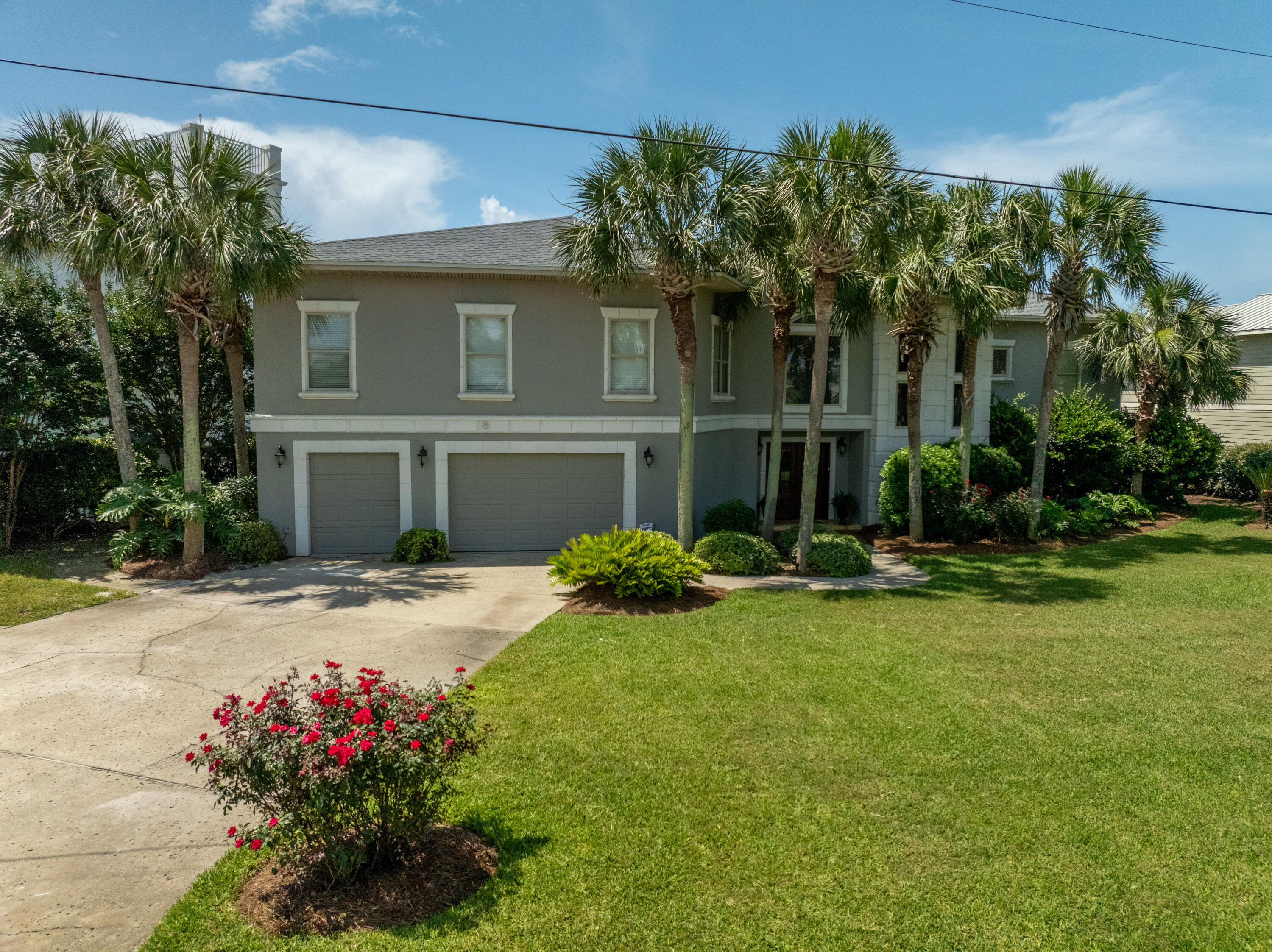 HOLIDAY ISLE - Residential