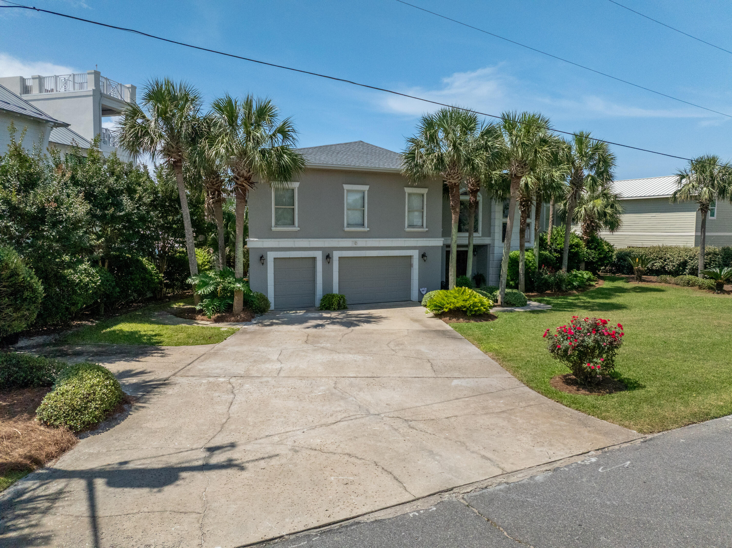 HOLIDAY ISLE - Residential