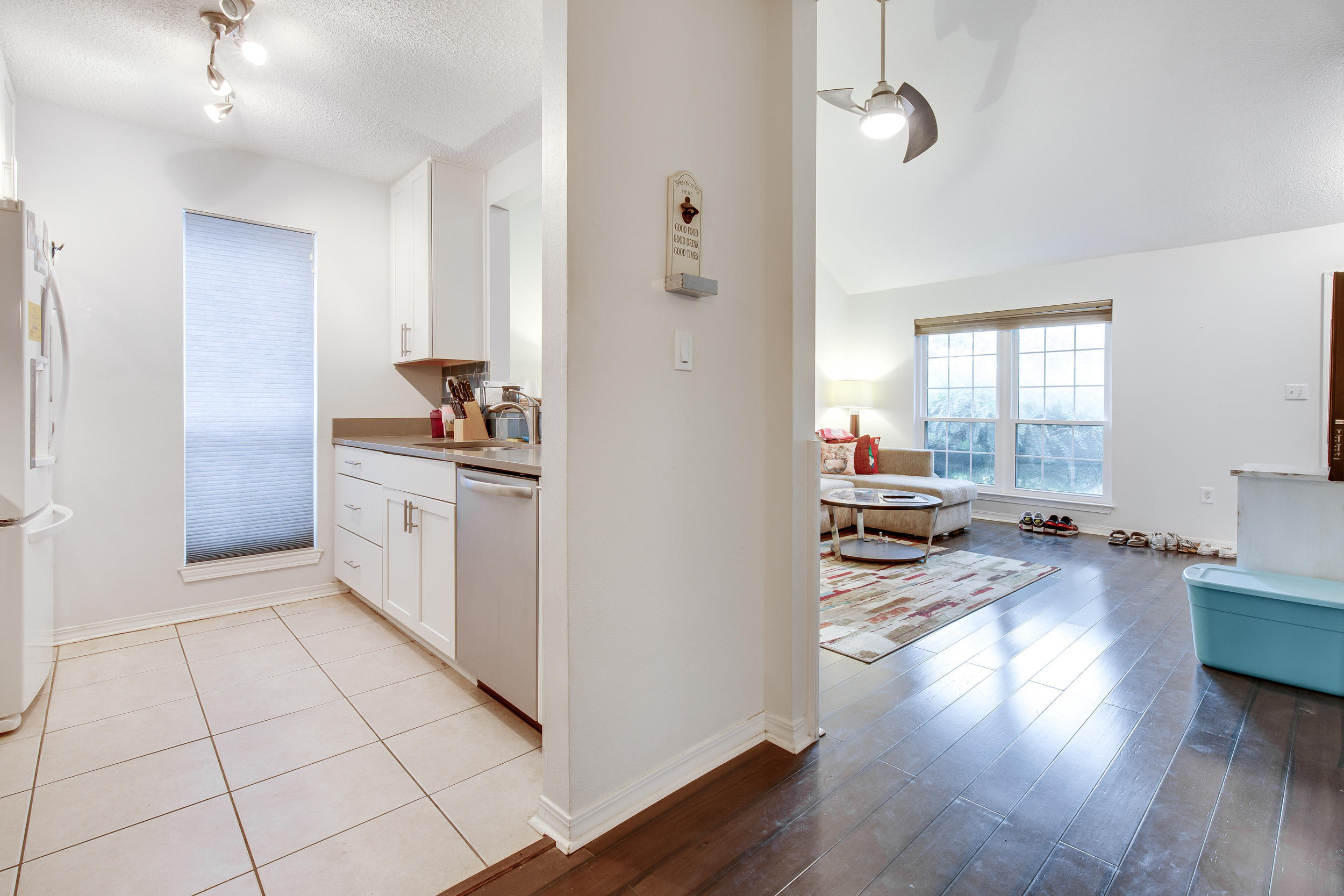 ESCADA - Residential