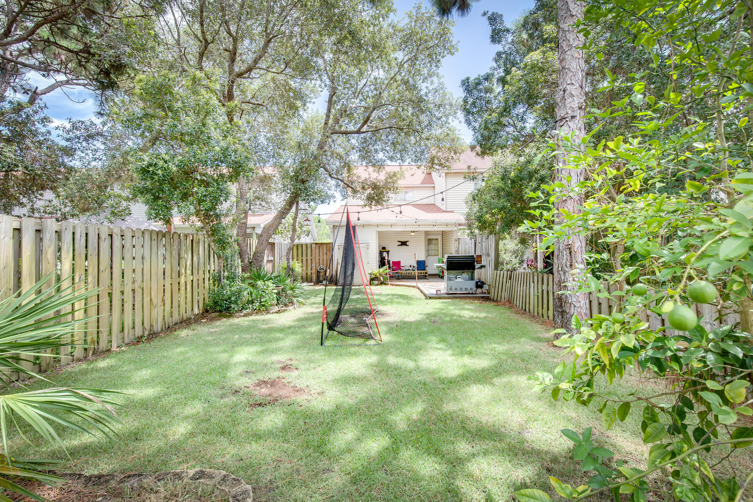 ESCADA - Residential