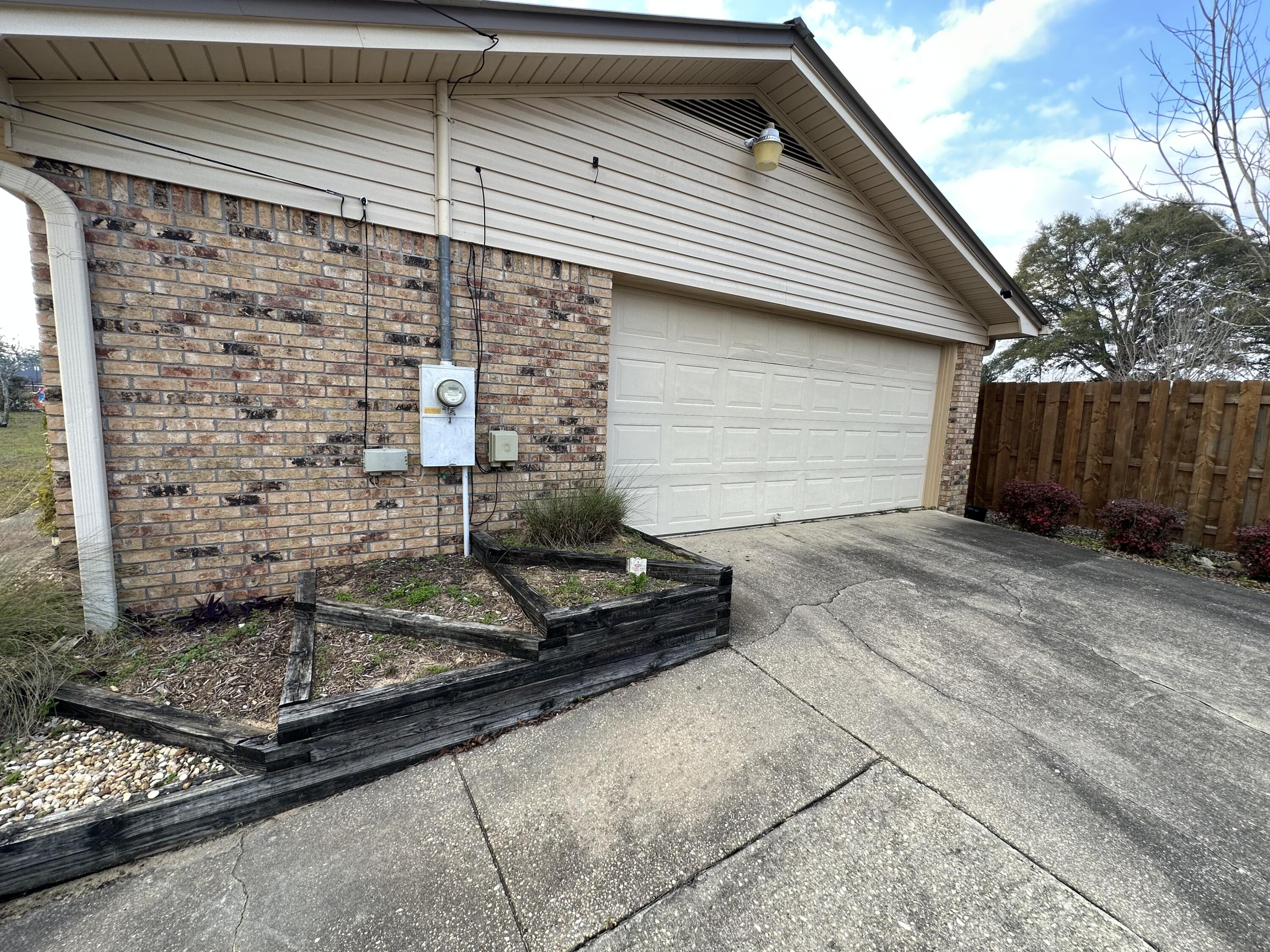 Metes and Bounds - Residential