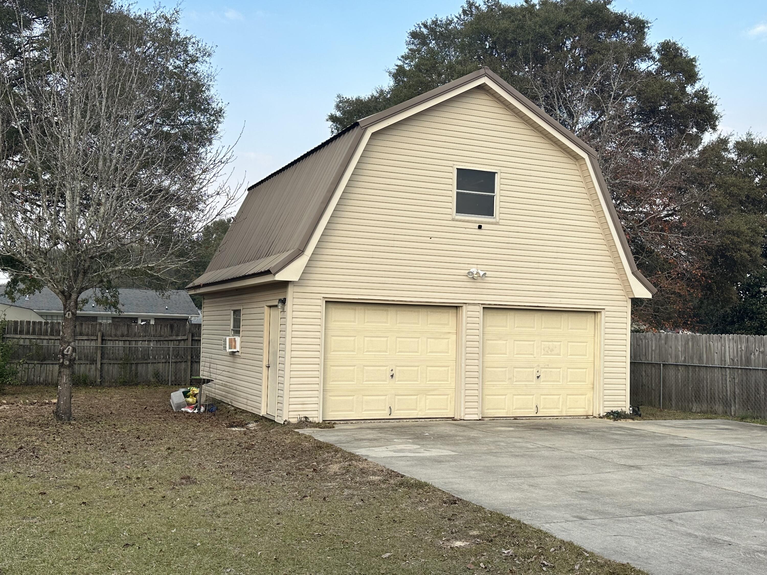 Metes and Bounds - Residential