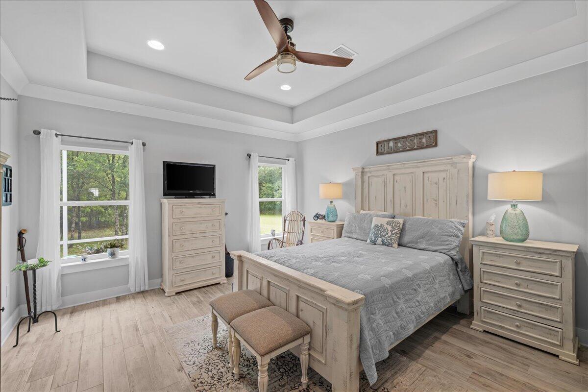 LAGRANGE LANDING - Residential