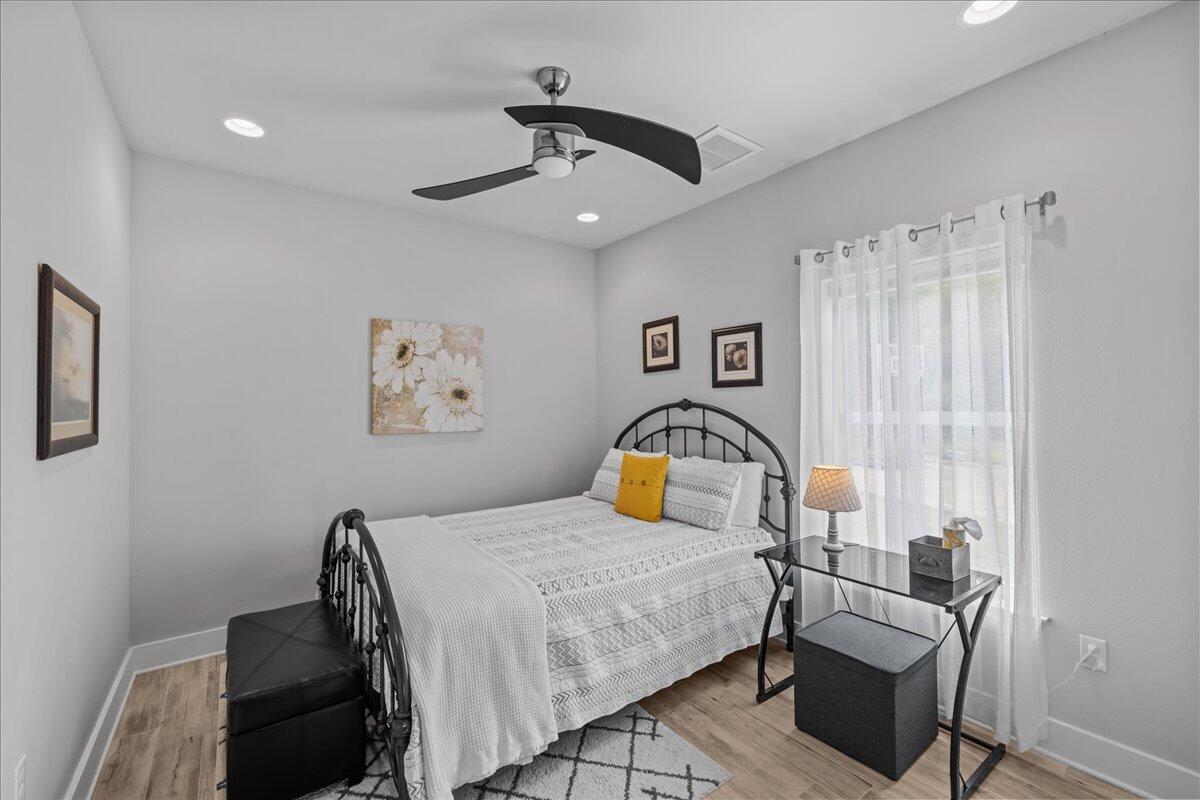 LAGRANGE LANDING - Residential