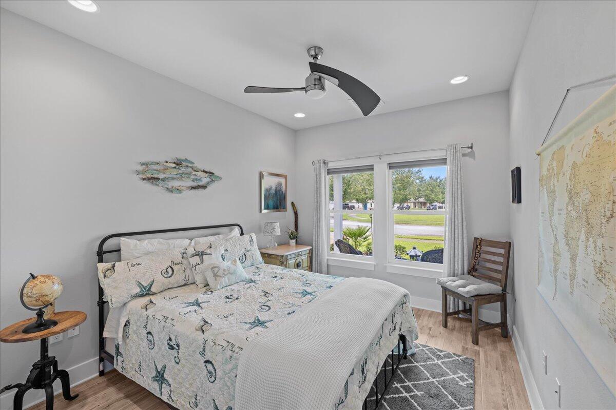 LAGRANGE LANDING - Residential