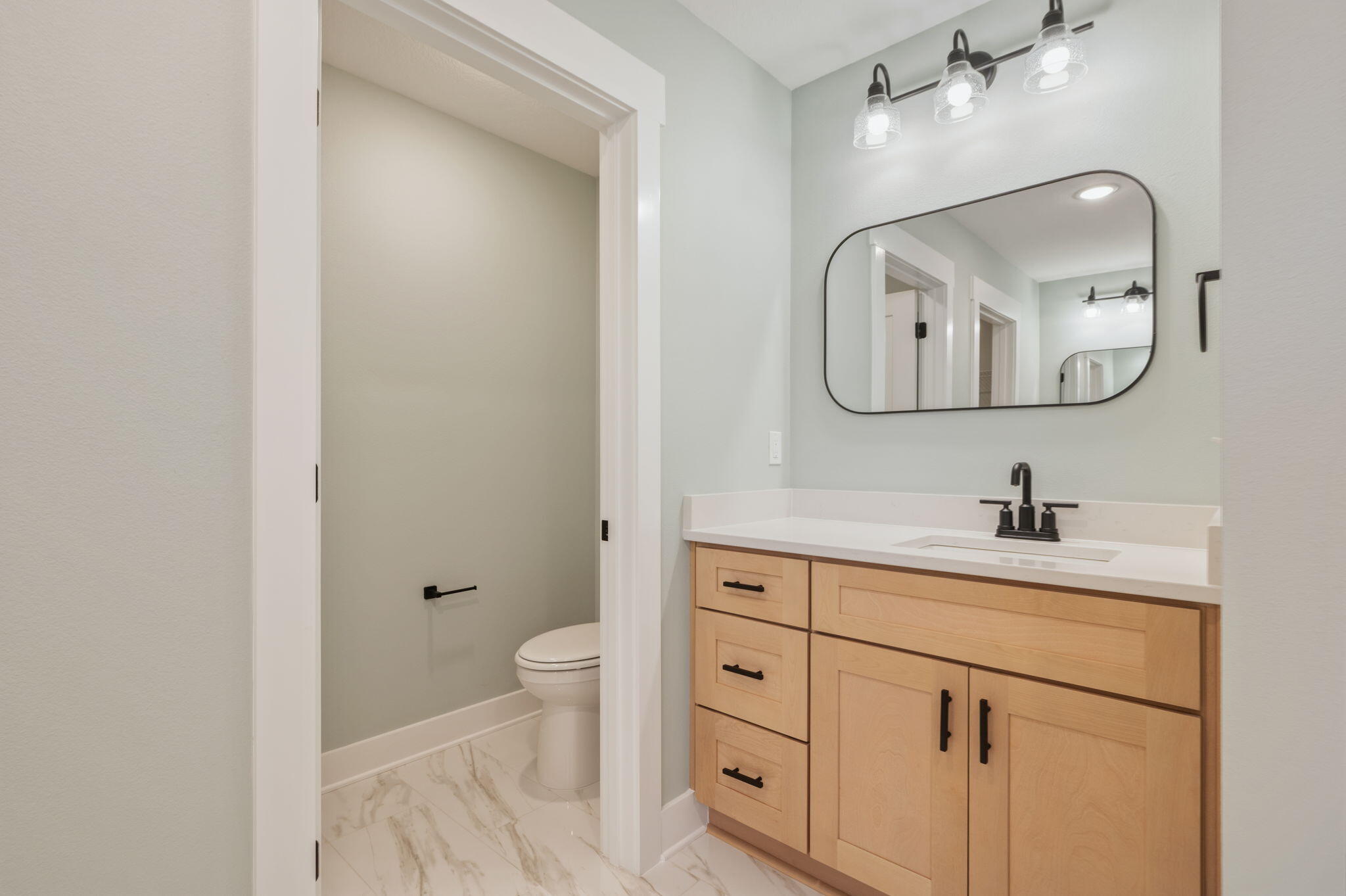 GREY MOSS POINT - Residential