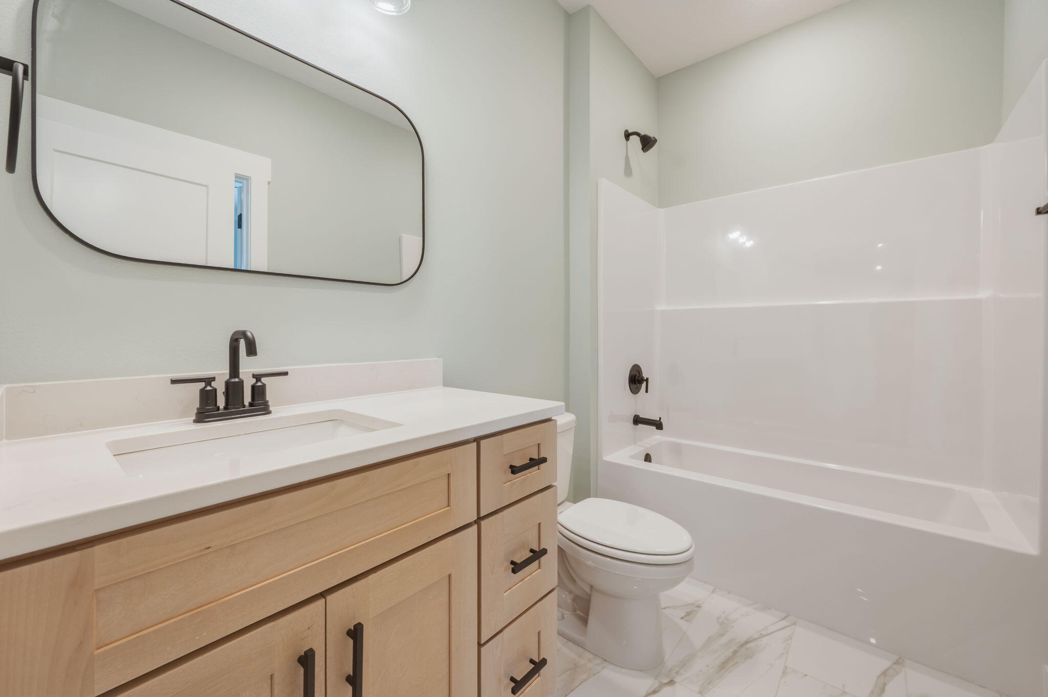 GREY MOSS POINT - Residential