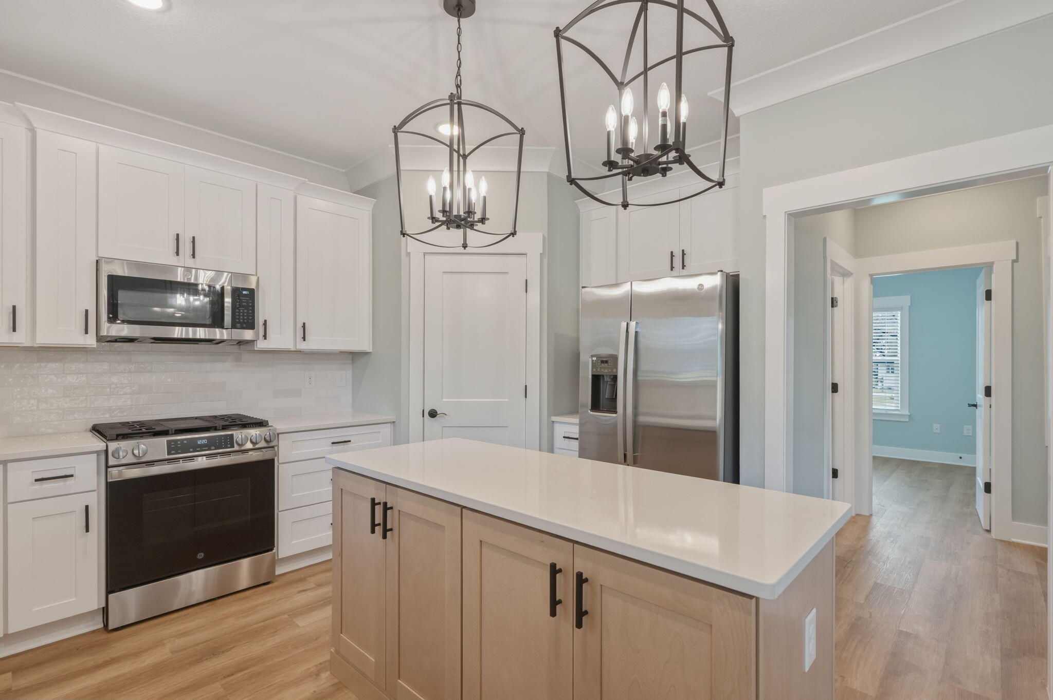 GREY MOSS POINT - Residential