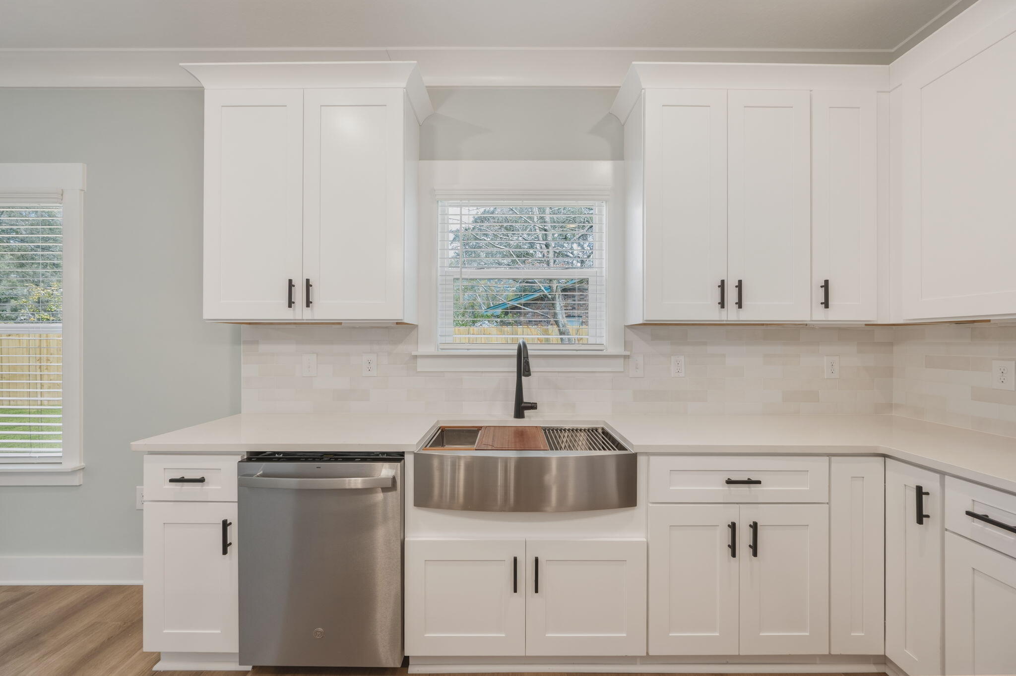 GREY MOSS POINT - Residential