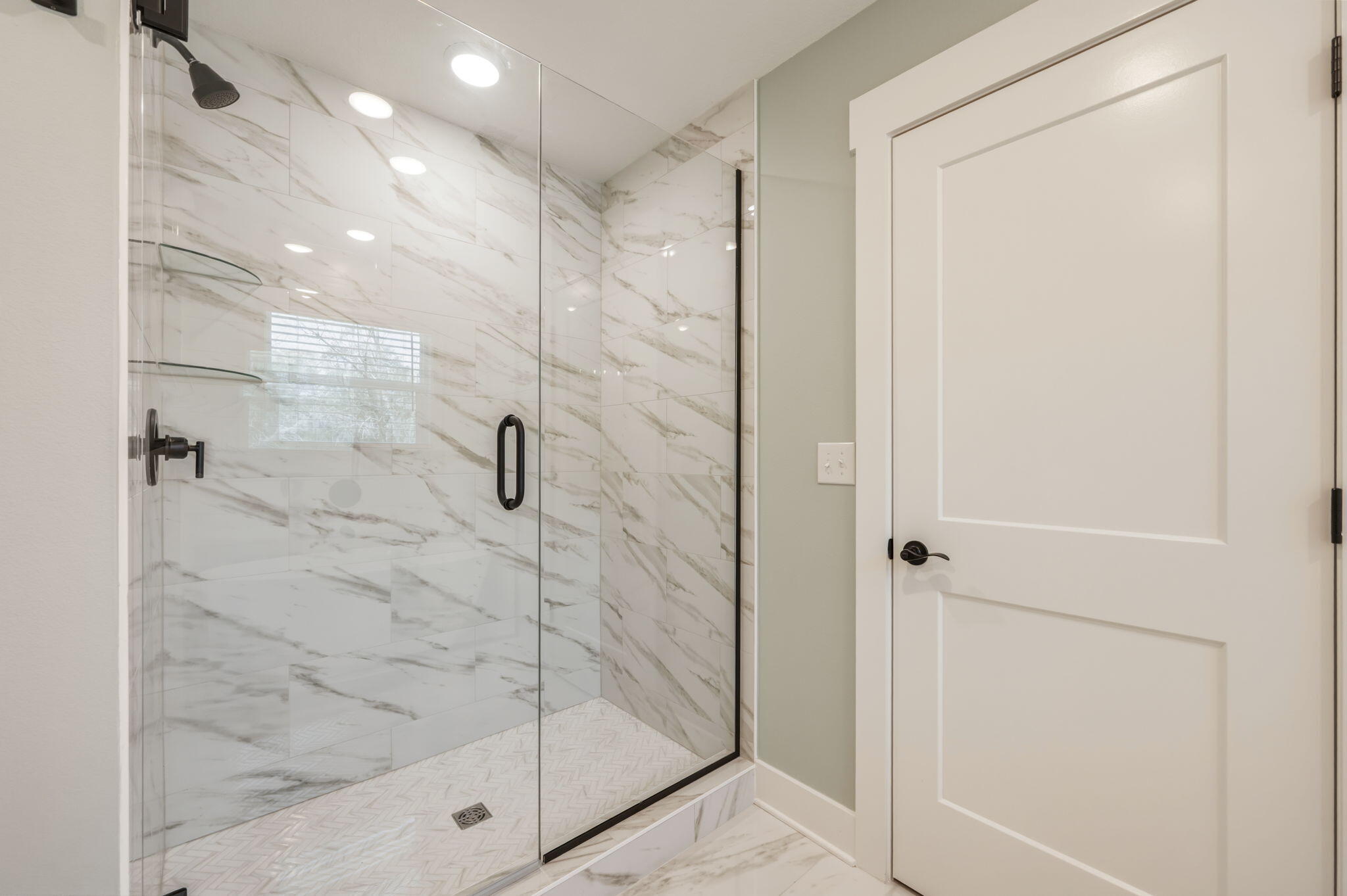 GREY MOSS POINT - Residential