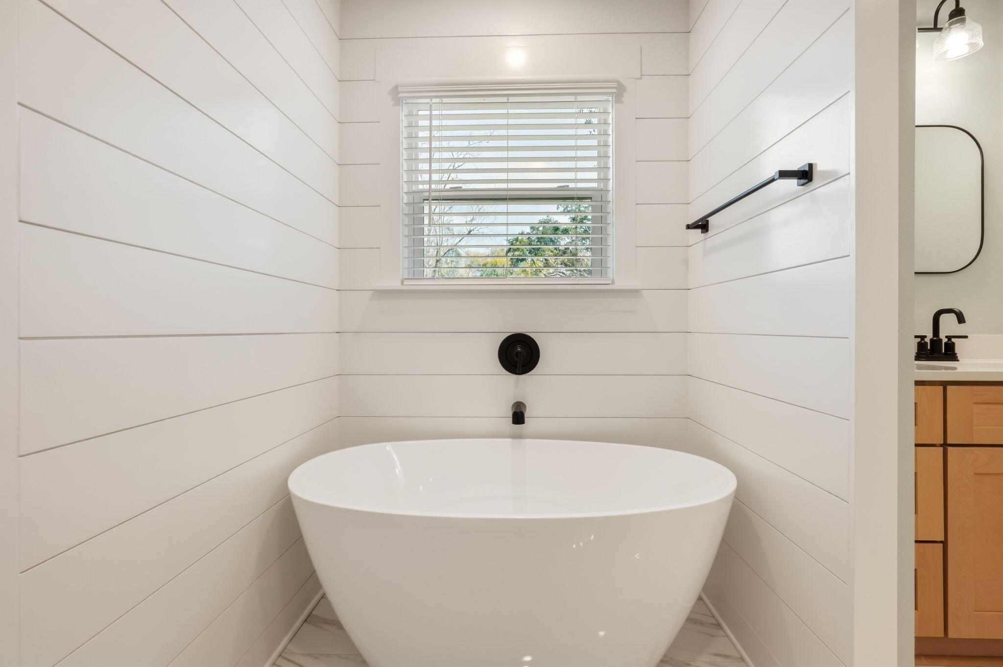 GREY MOSS POINT - Residential