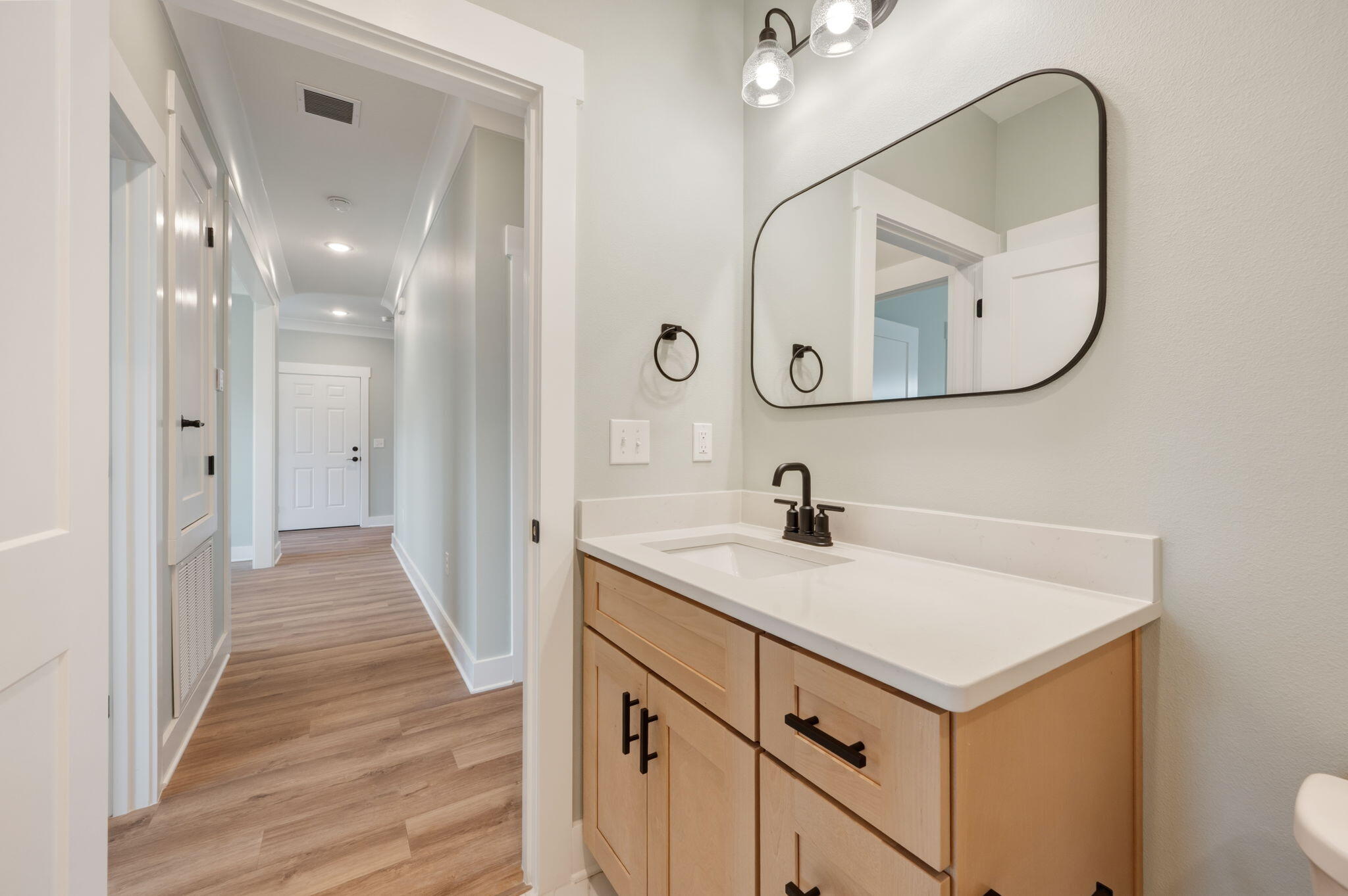 GREY MOSS POINT - Residential