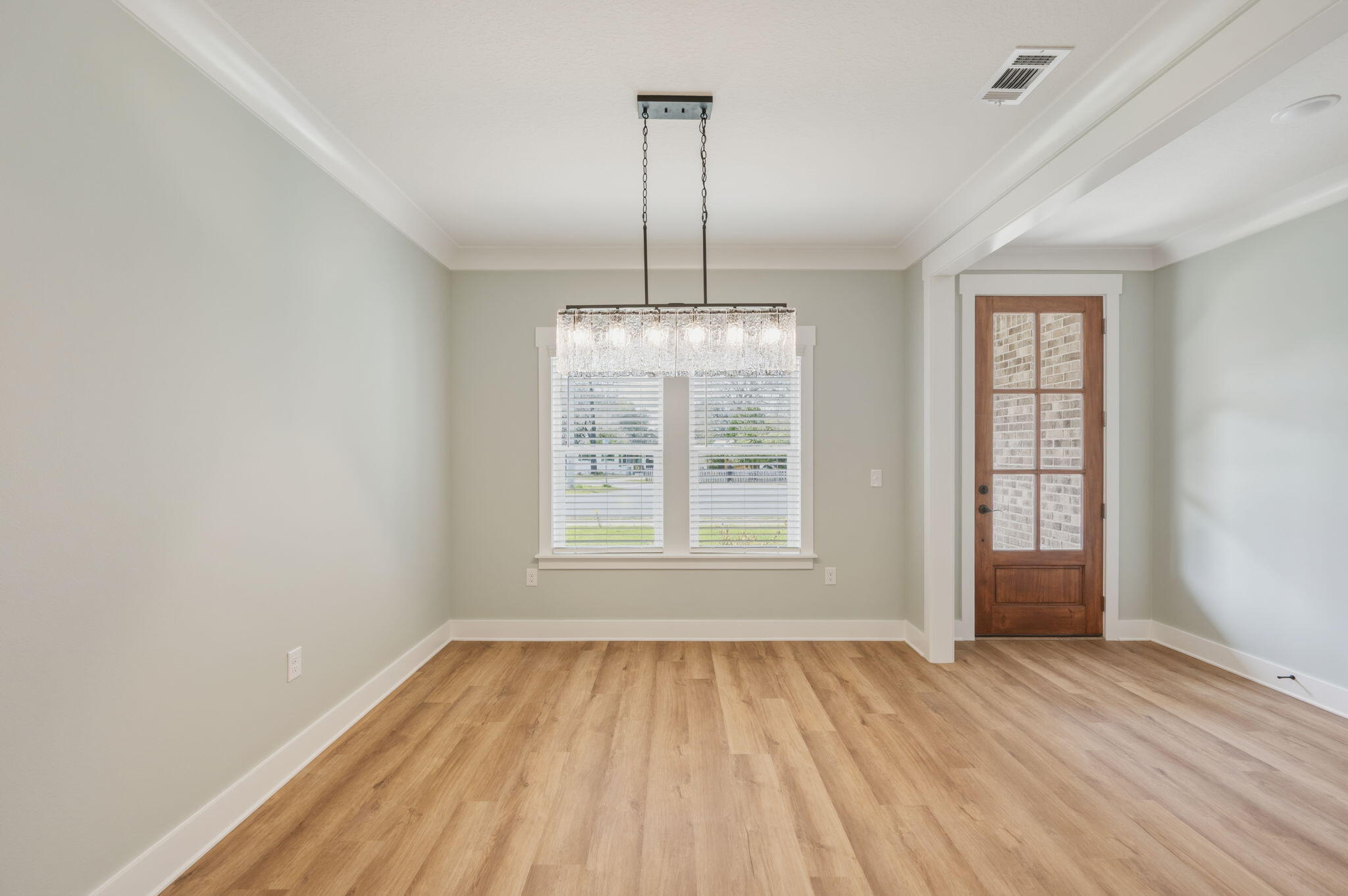 GREY MOSS POINT - Residential