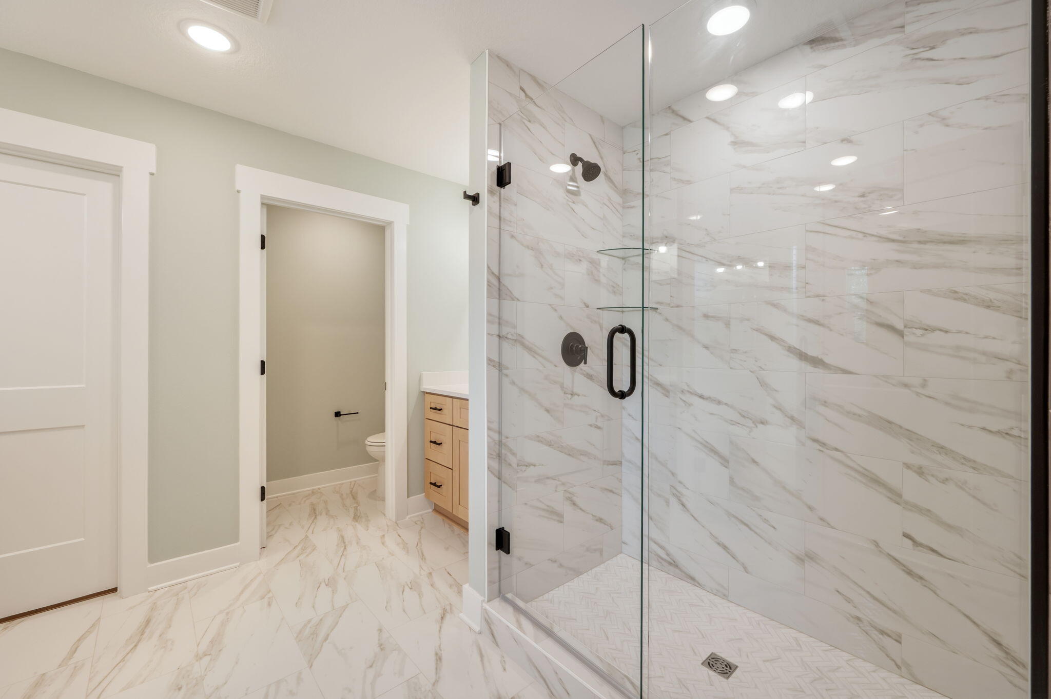 GREY MOSS POINT - Residential