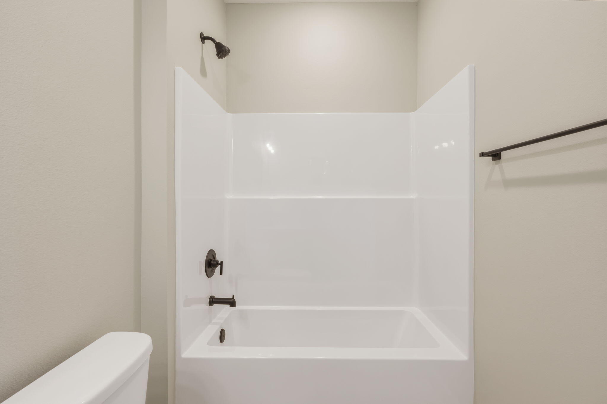 GREY MOSS POINT - Residential