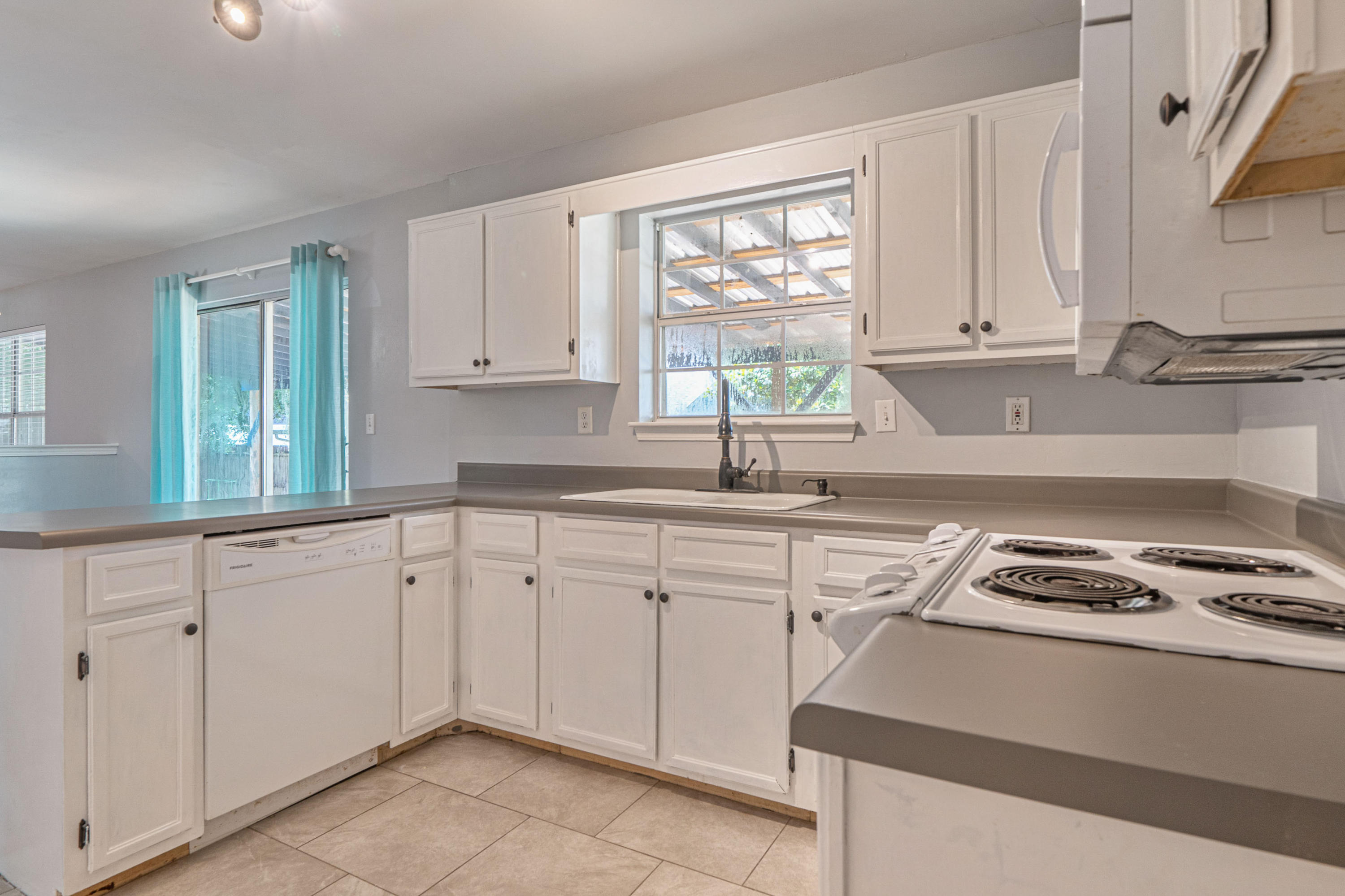 SOUTHVIEW ESTATES PH 2 - Residential