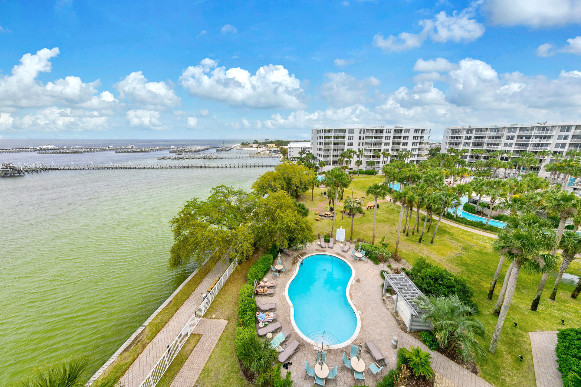 DESTIN WEST HERON - Residential