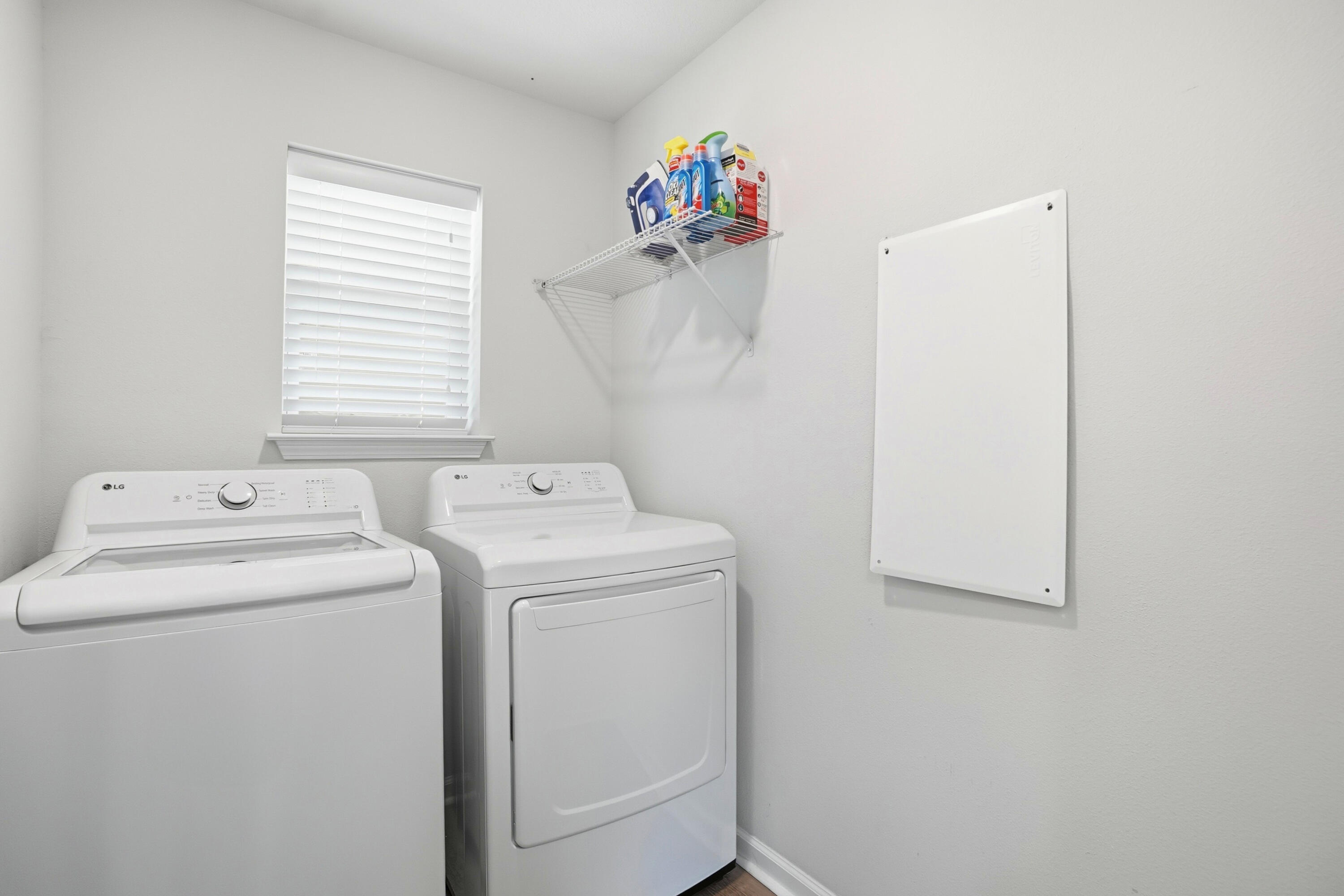 Hammock Bay, Crescent Mills - Residential