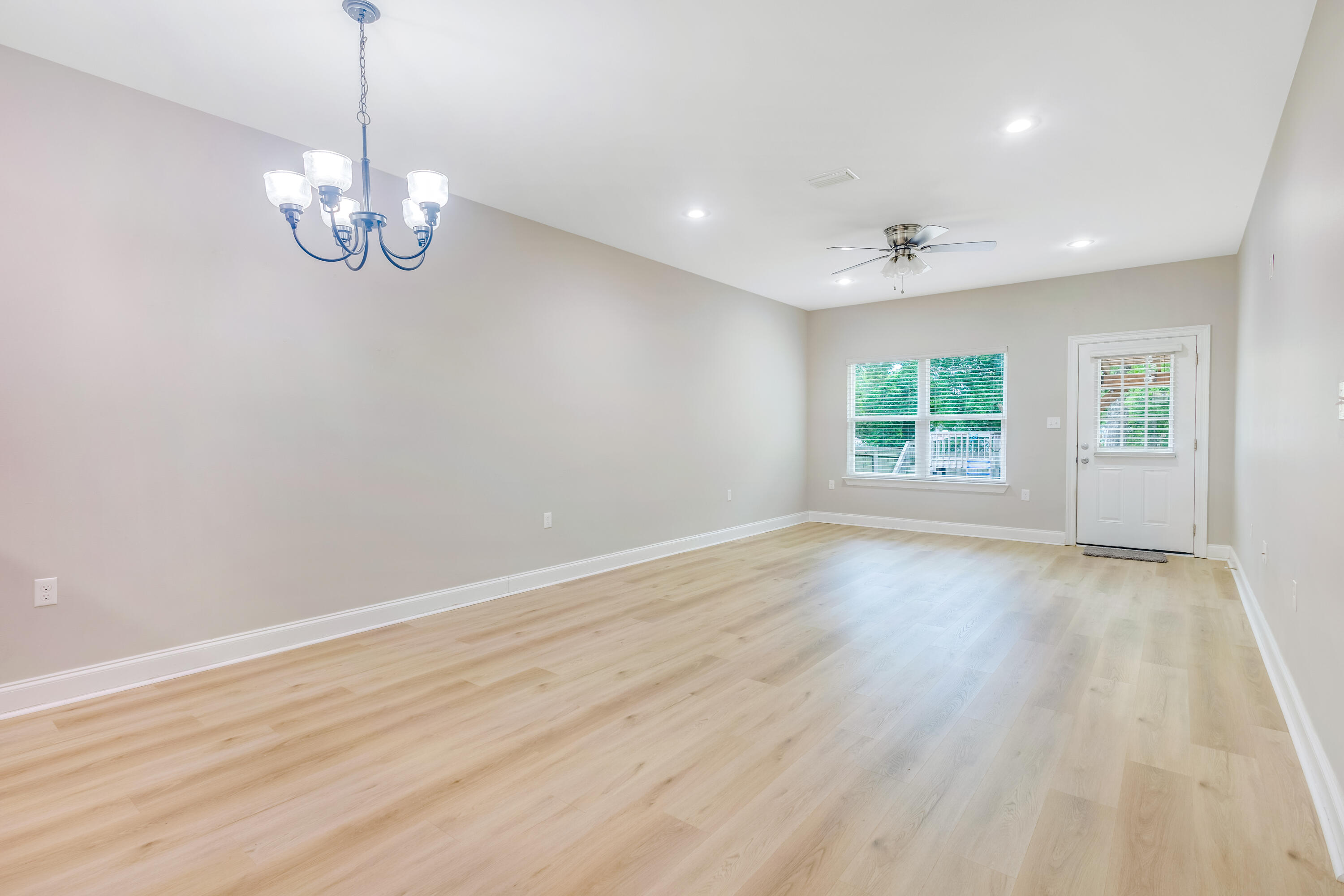 VALPARAISO PLAT 16 - Residential Lease