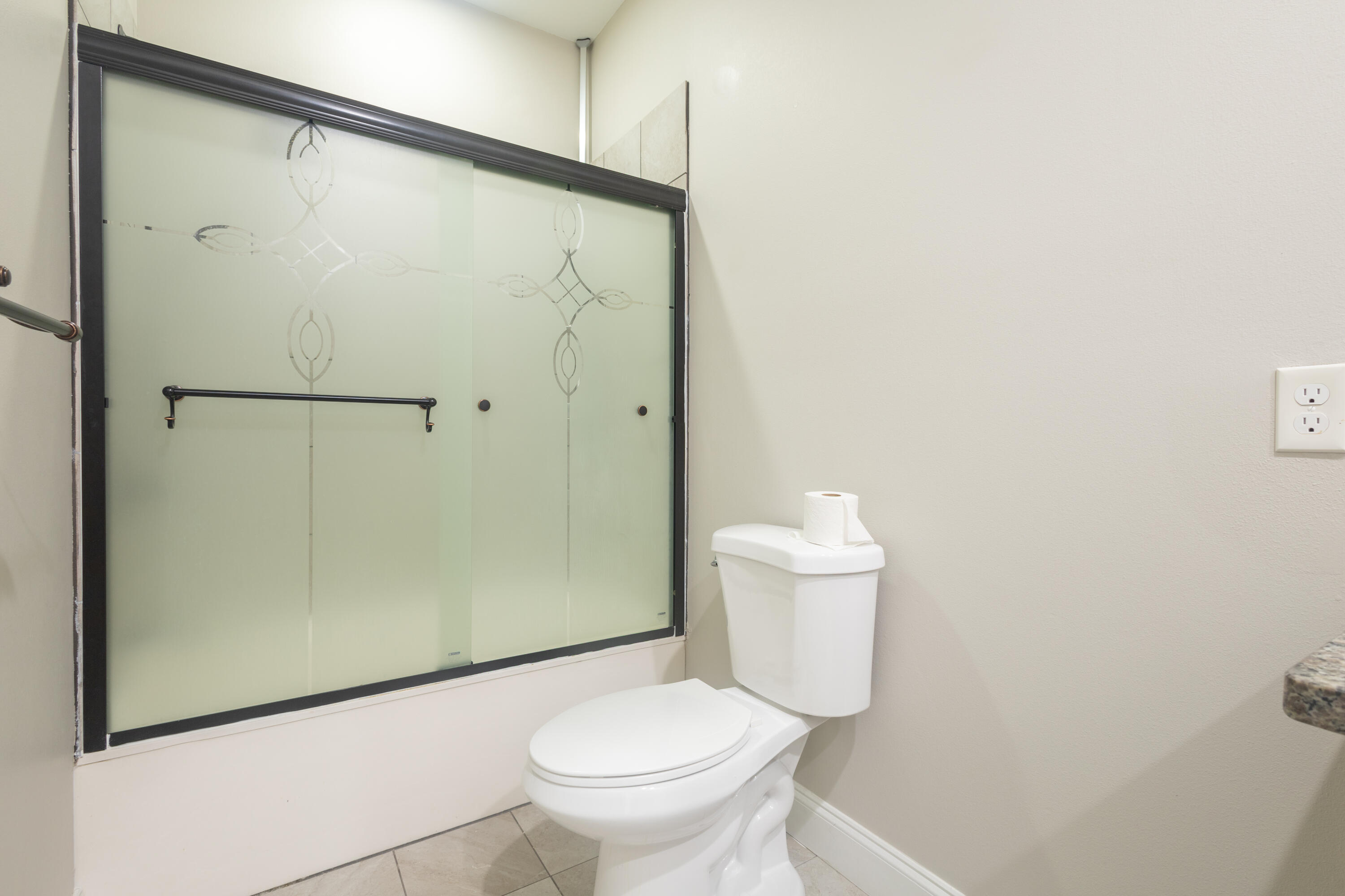 VALPARAISO PLAT 16 - Residential Lease