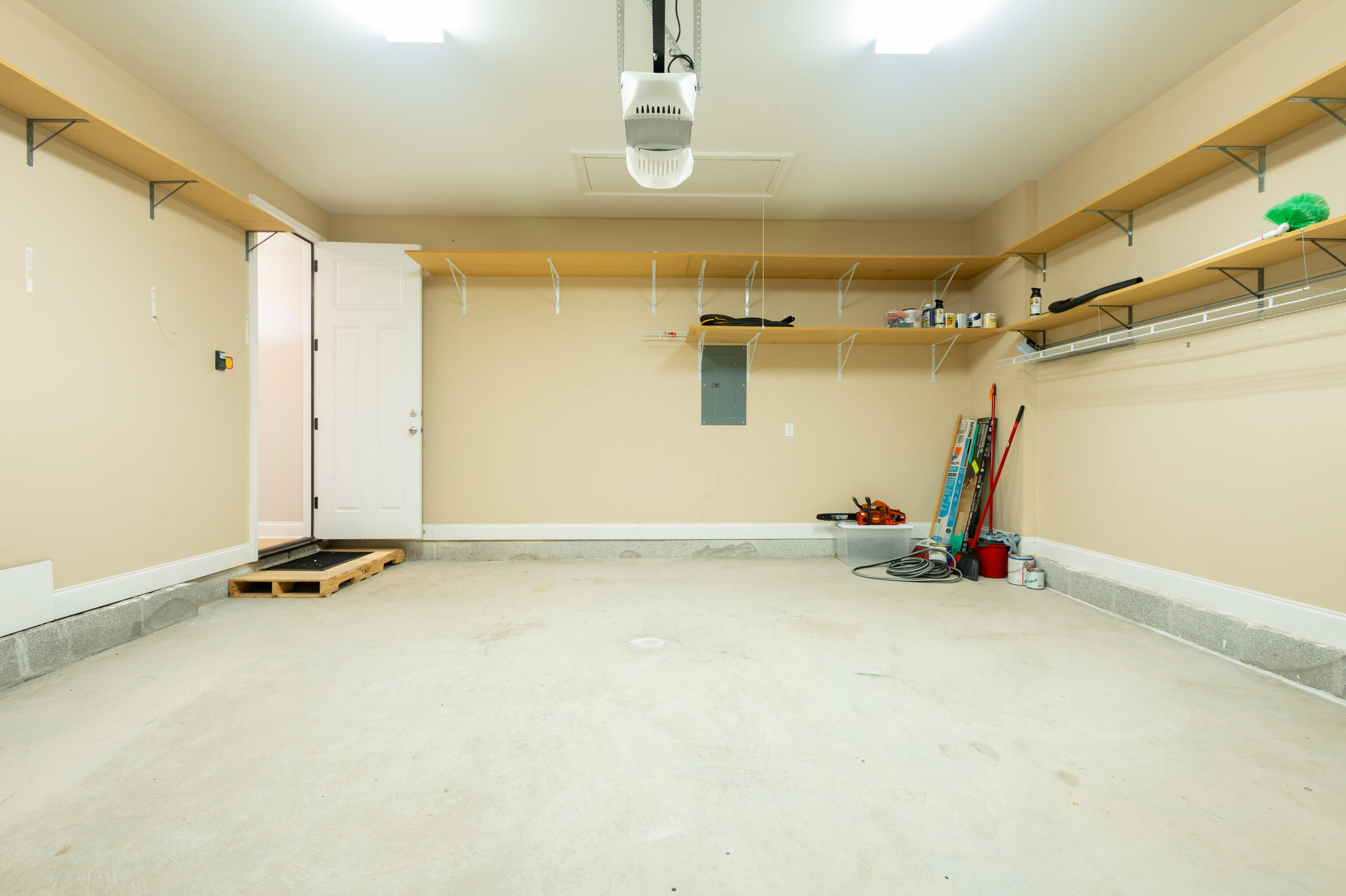 VALPARAISO PLAT 16 - Residential Lease