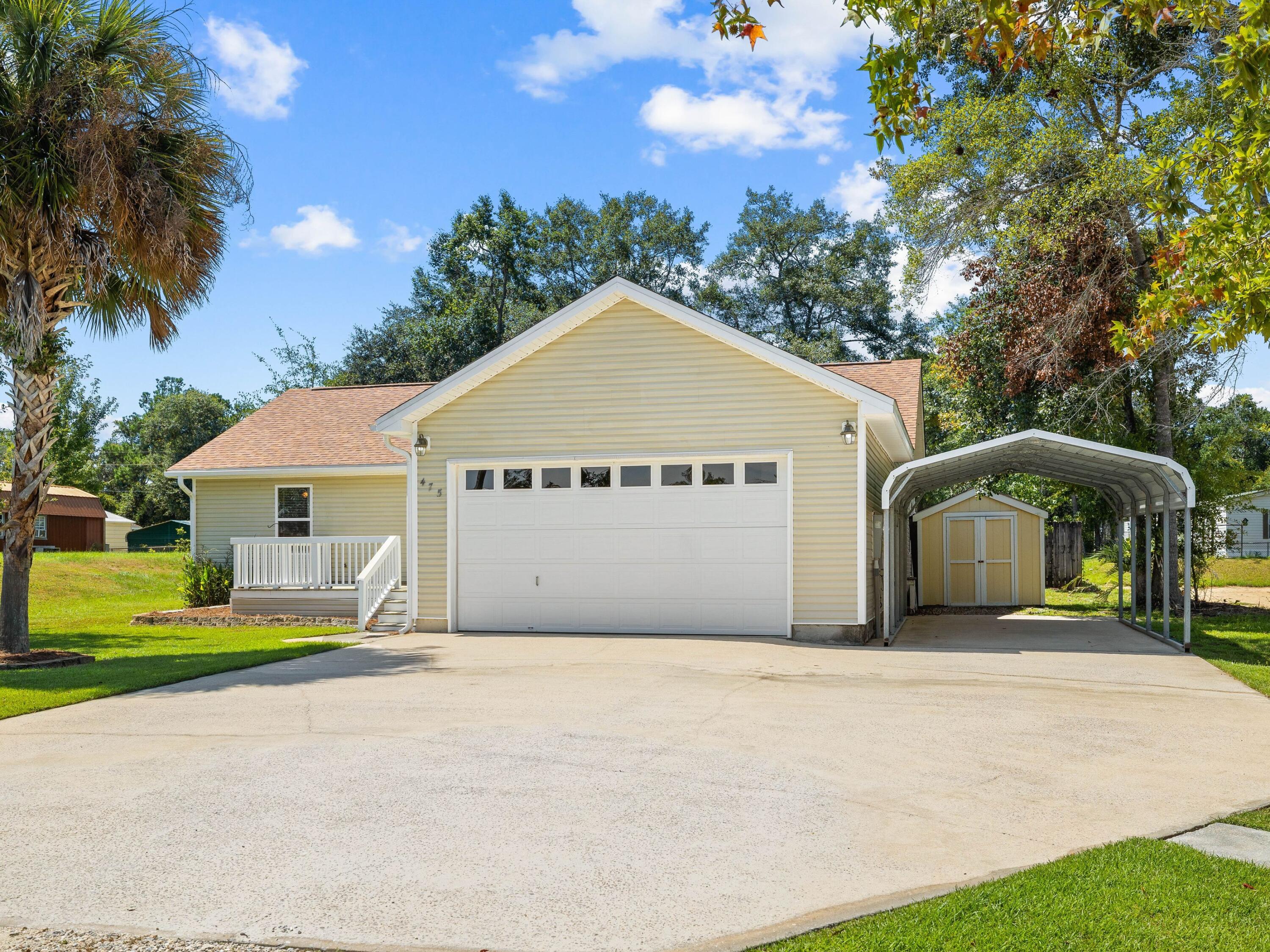 MAGNOLIA BAYE - Residential