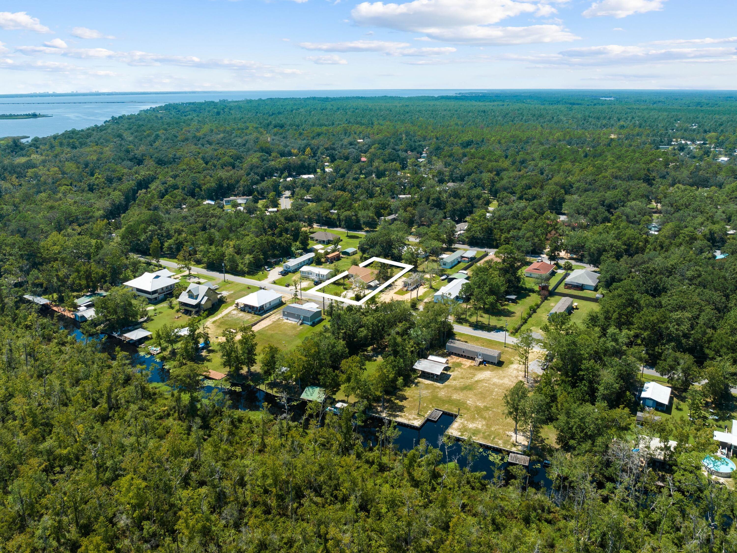 MAGNOLIA BAYE - Residential