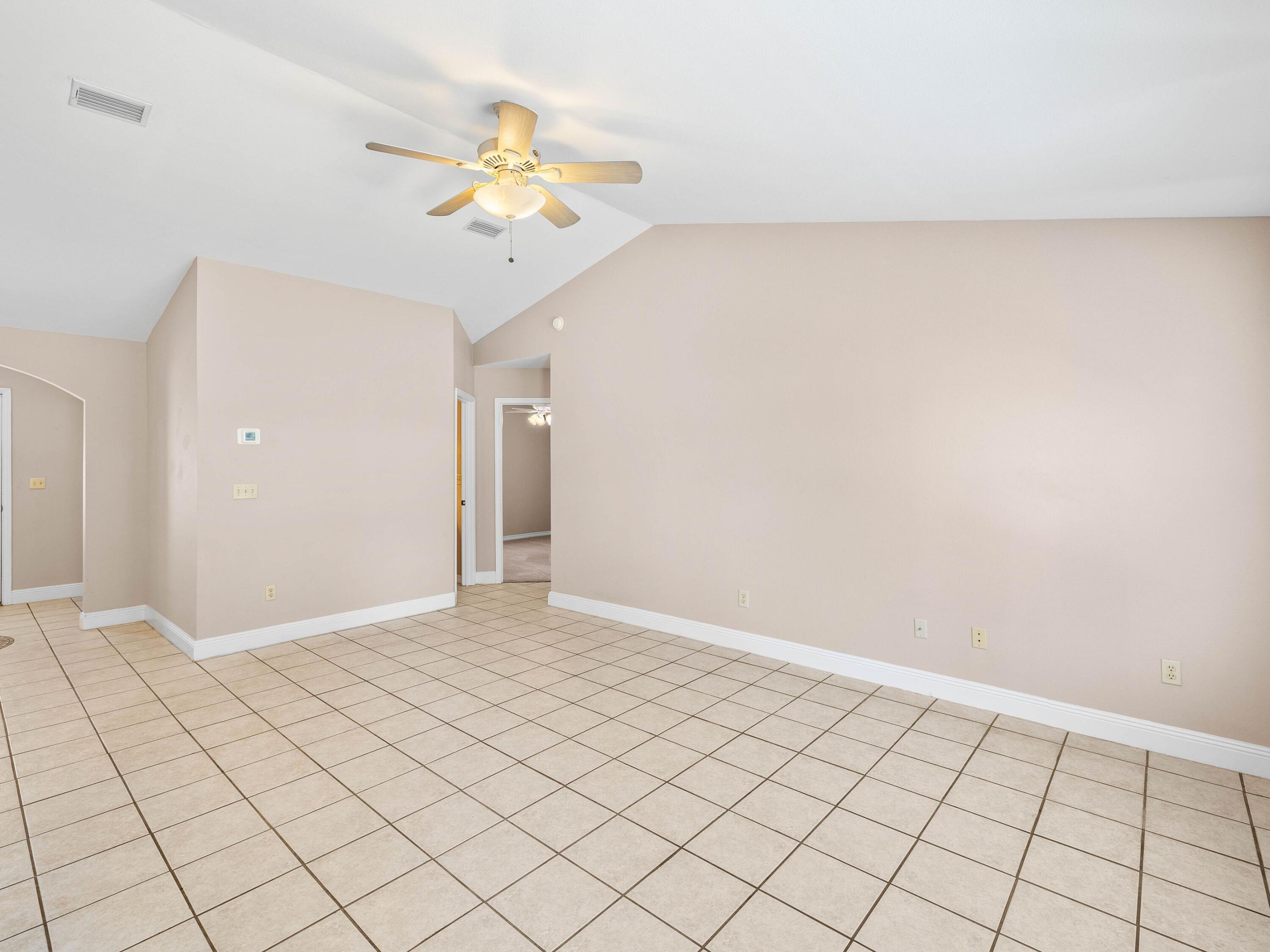 MAGNOLIA BAYE - Residential