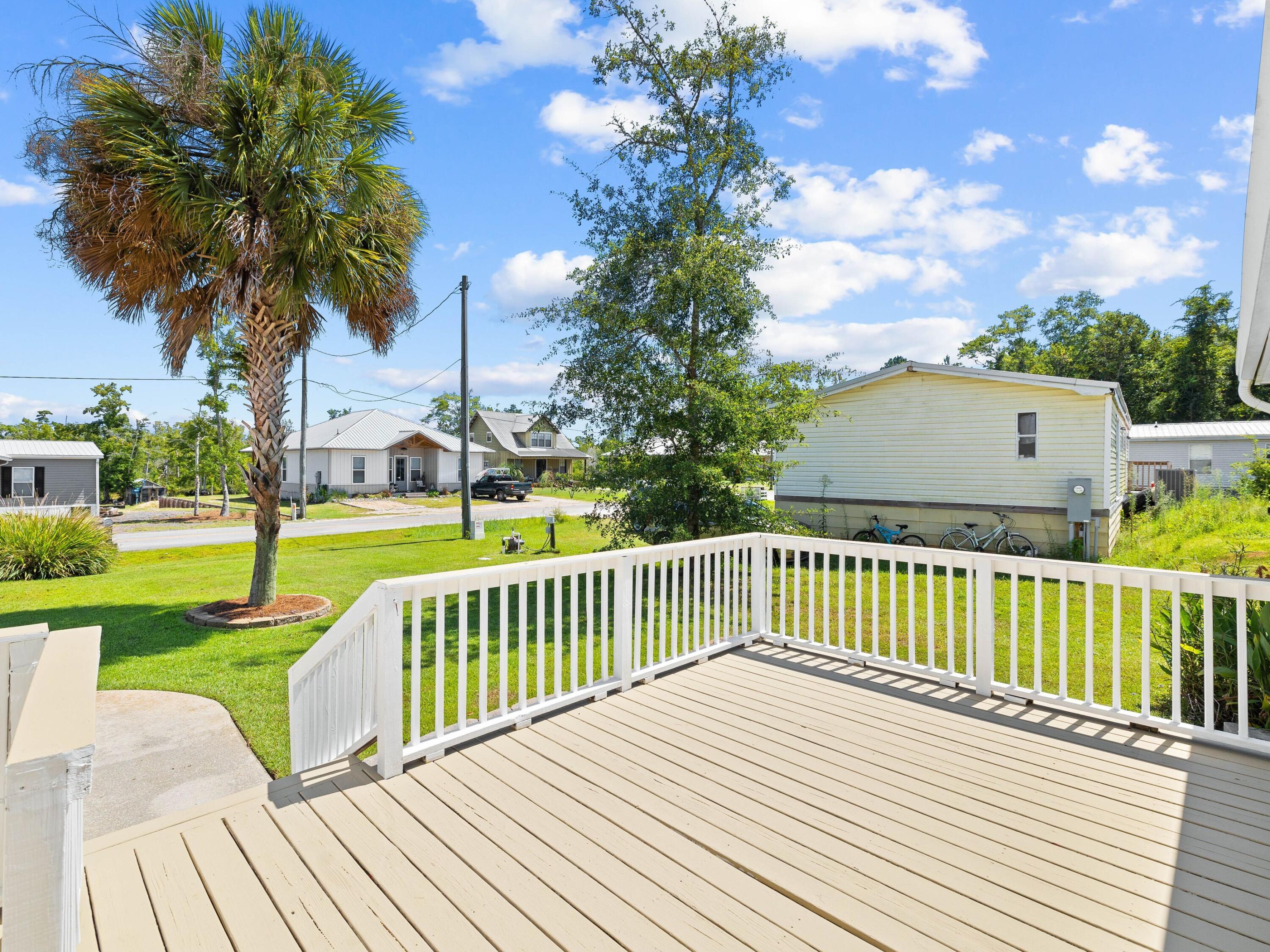 MAGNOLIA BAYE - Residential