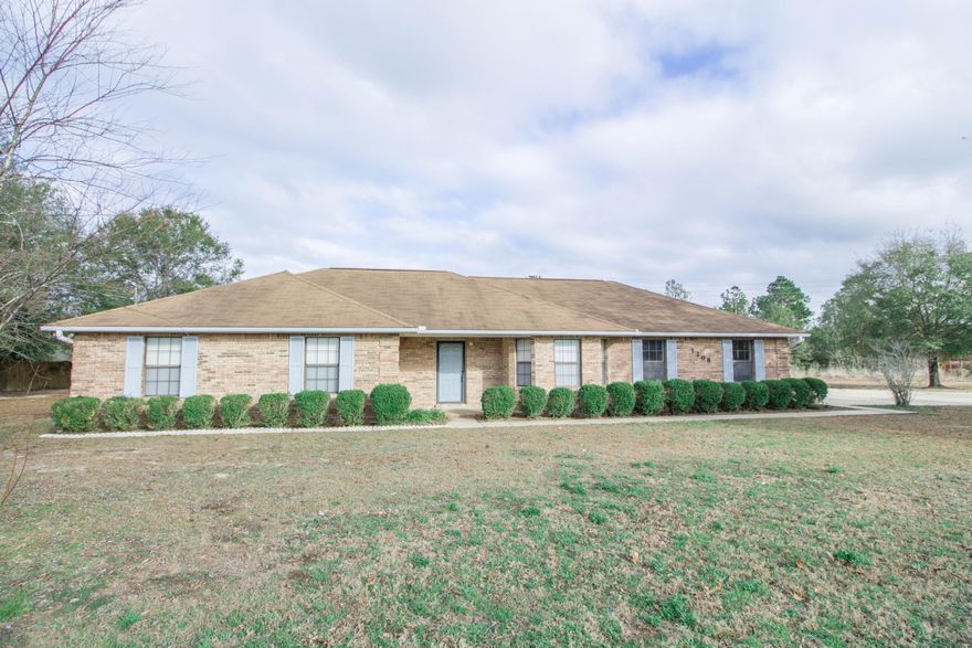 Great 3 bedroom 2 bath home sitting on 1.55 acres in a estatlblished neighborhood in north Crestview. Just two minutes from two major grocery stores and schools. As you walk in you will right away notice the large living room great for entertaining all your family and friends. The large spacious kitchen provides plenty of counter and custom cabinet space for all your cooking needs. Step out onto the 10x17 Florida room and enjoy your morning coffee watching the sunrise or use it as an office with plenty of Florida sunshine coming through. The large 22x28 oversized garage is great for easy parking of your vehicles. And you also get an entire separate 18x22 workshop next to the home just for your tools and toys. The large lot provides plenty of room for future shops or rv building.