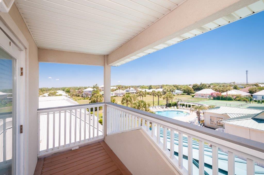 MARAVILLA COTTAGES - Residential