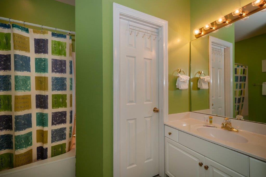 MARAVILLA COTTAGES - Residential