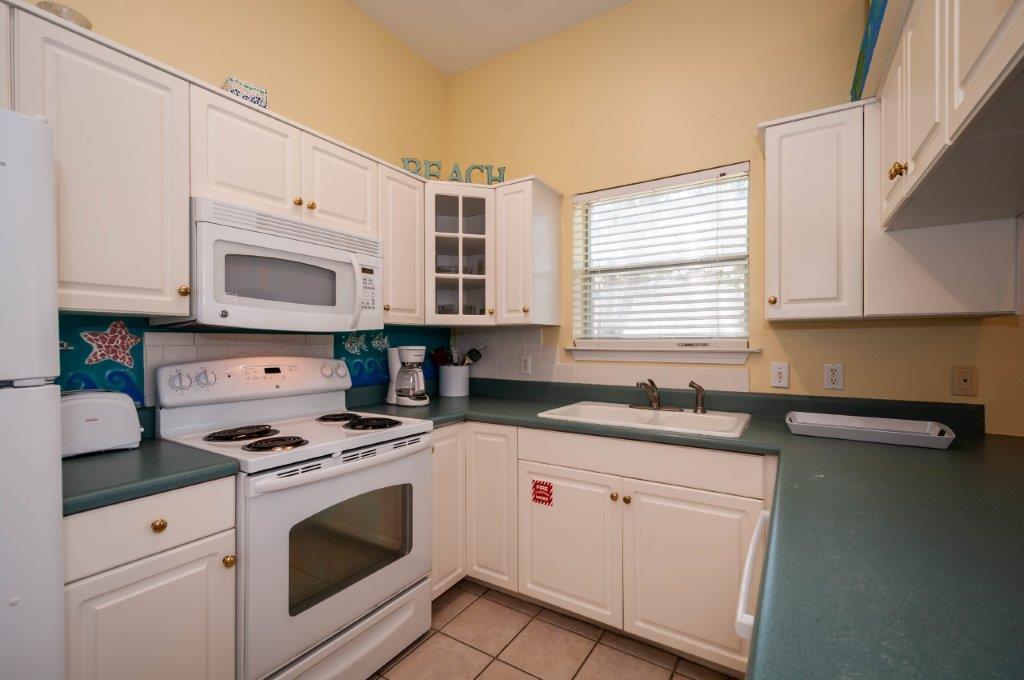 MARAVILLA COTTAGES - Residential