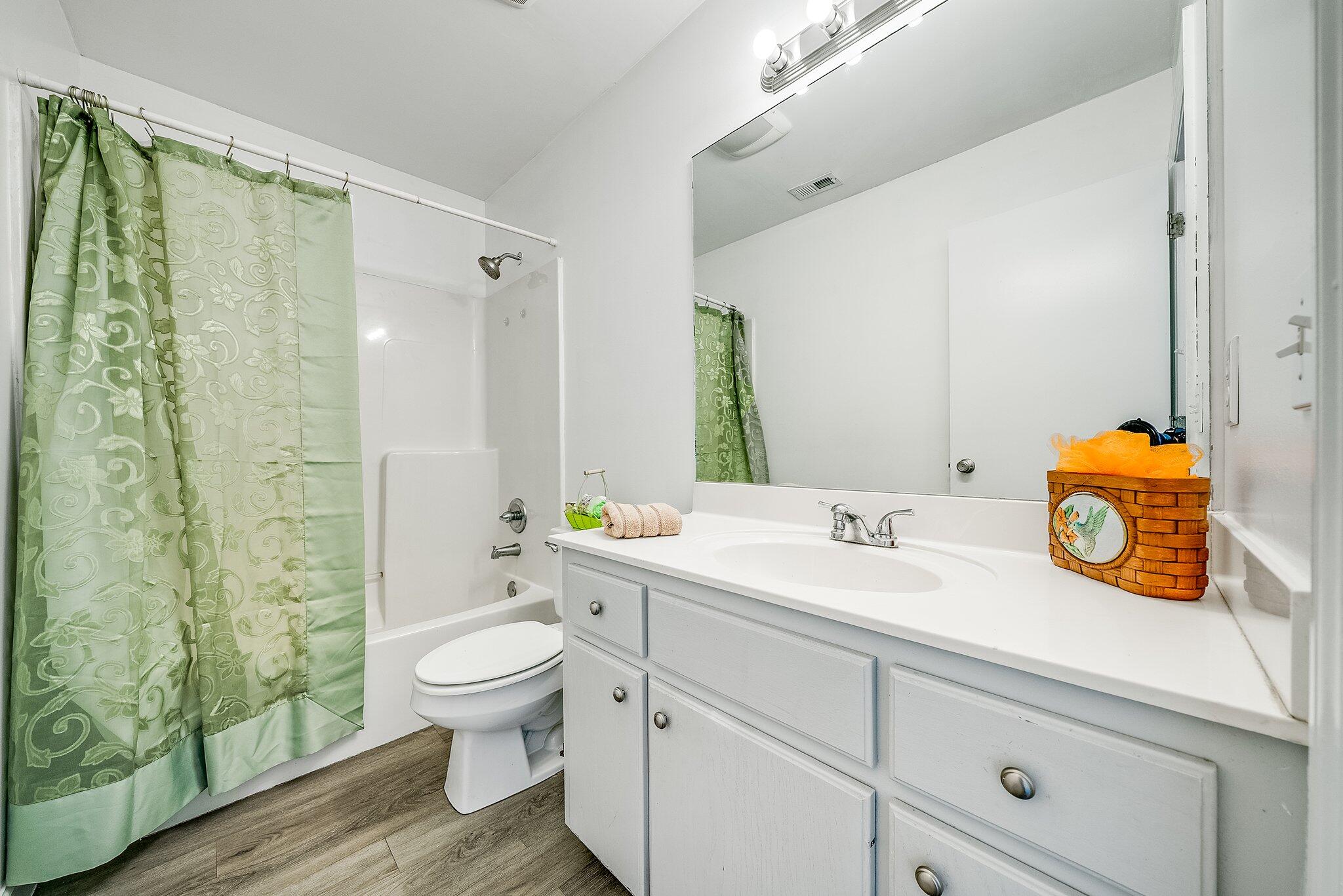 LYNN HAVEN - Residential