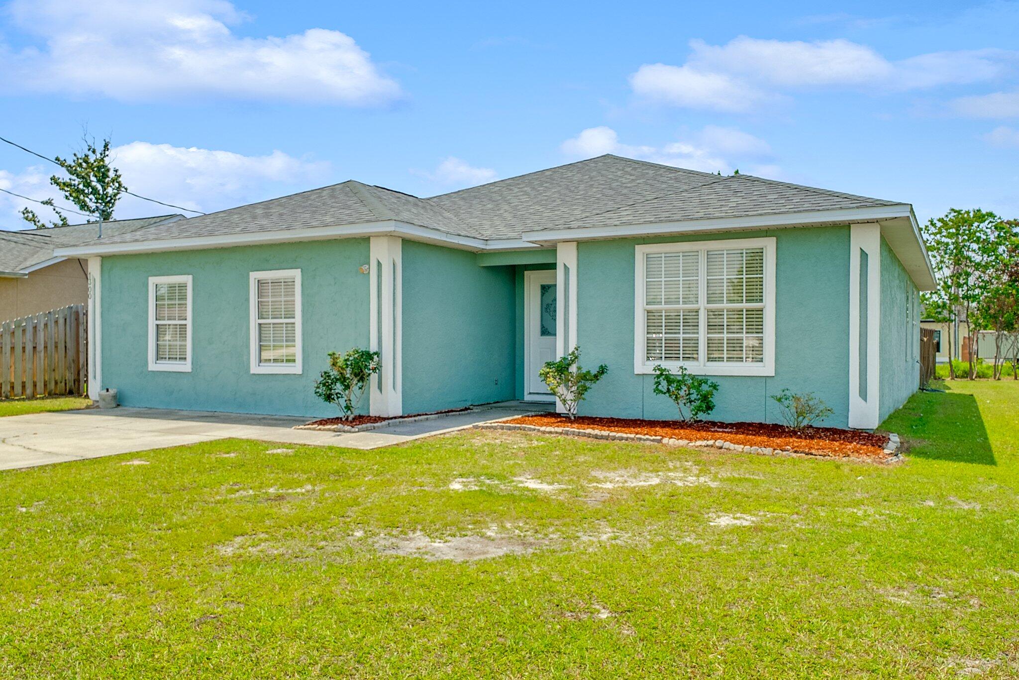LYNN HAVEN - Residential