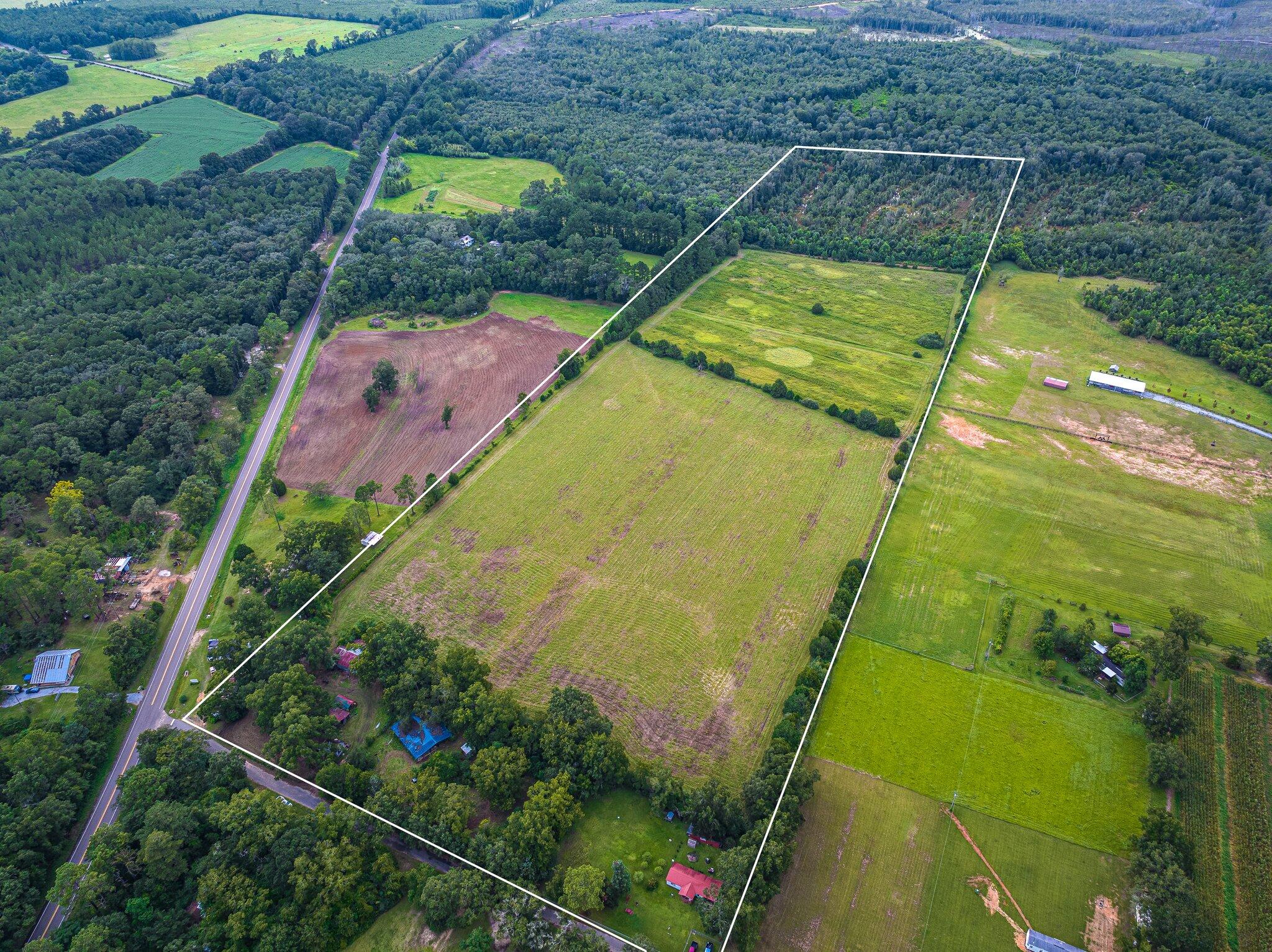 METES & BOUNDS - Land