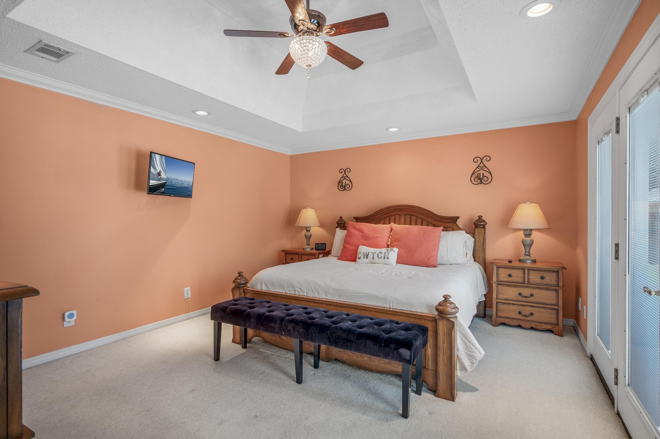 WINDSOR FOREST - Residential