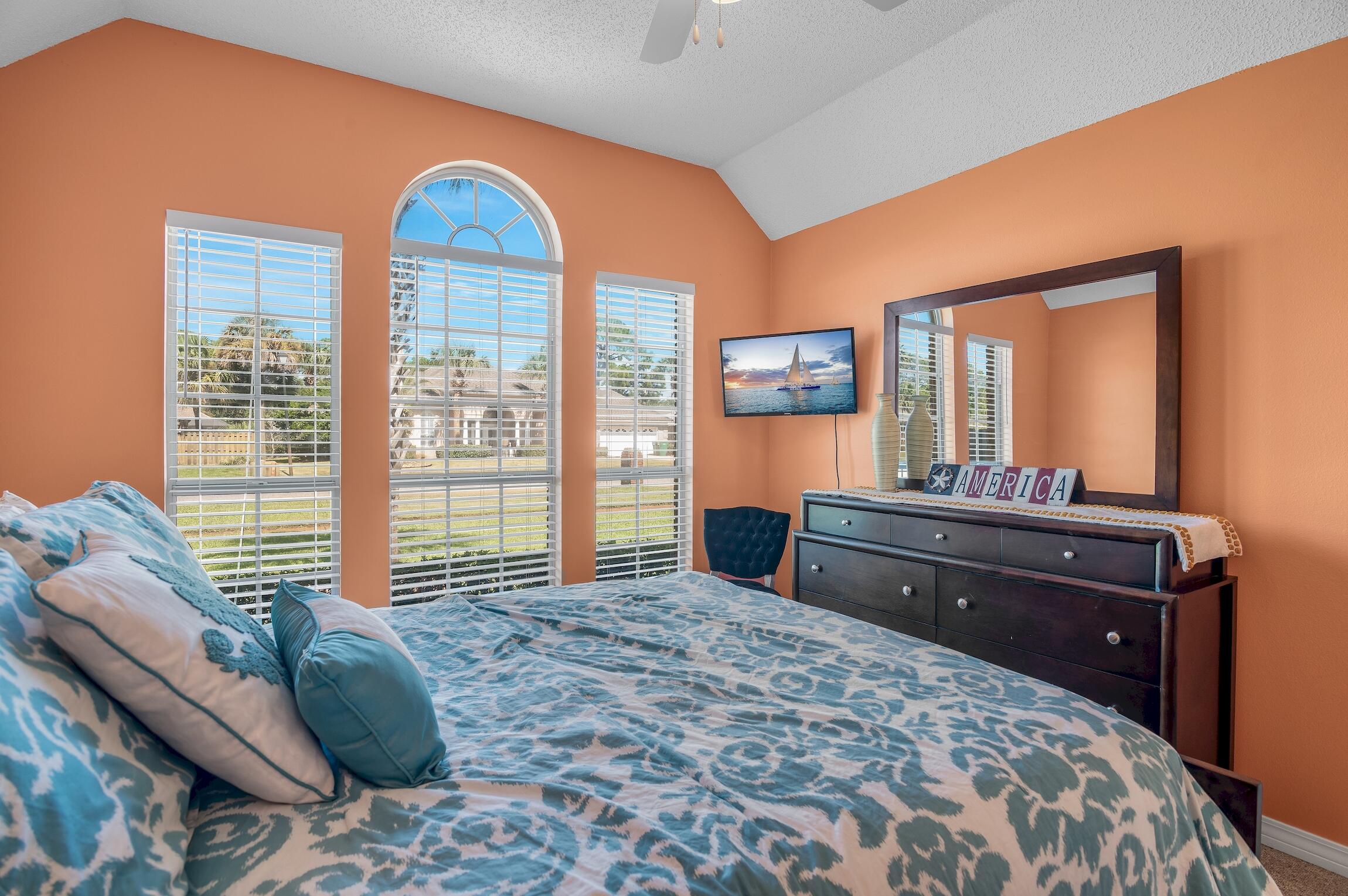 WINDSOR FOREST - Residential