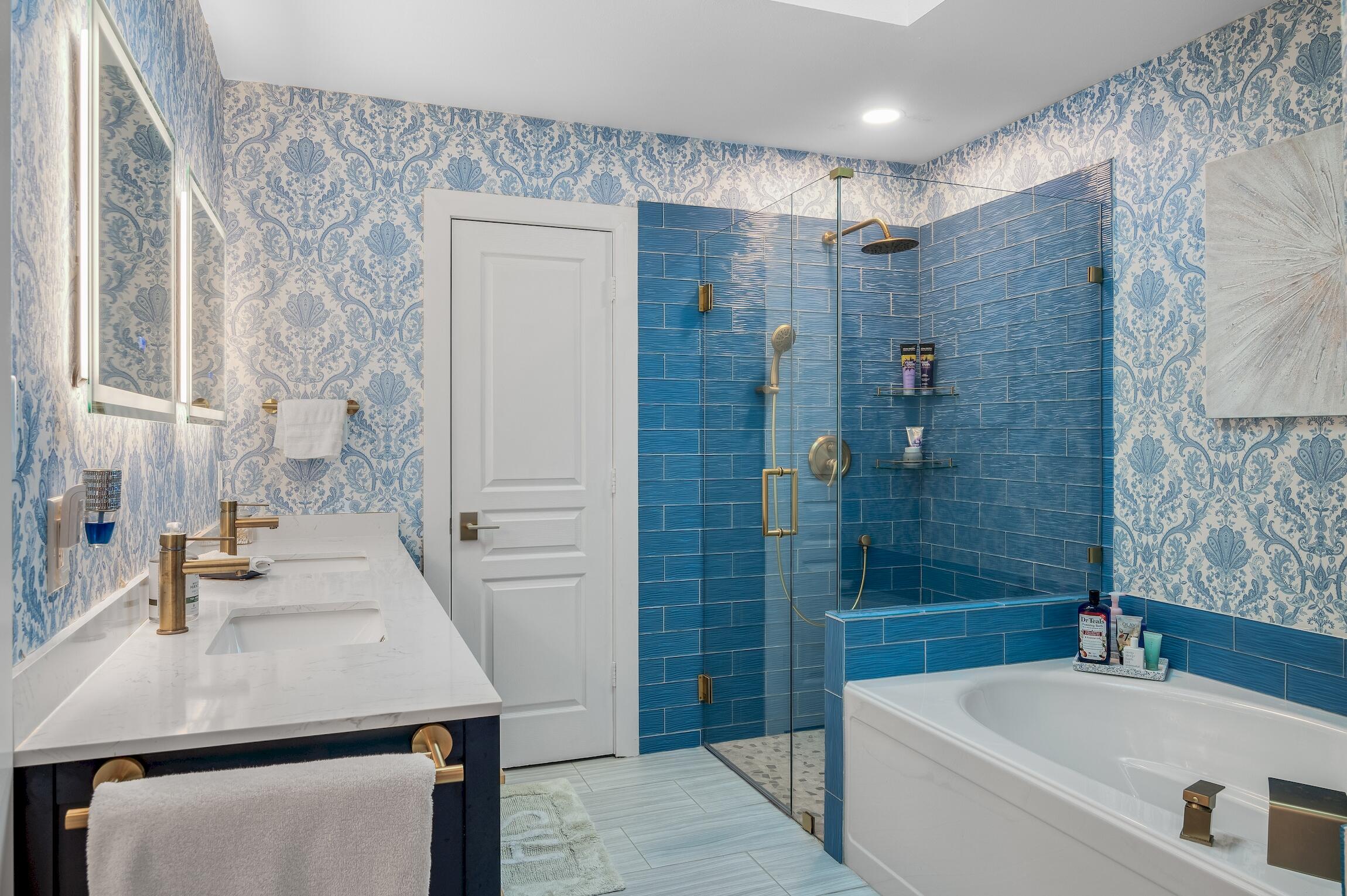 WINDSOR FOREST - Residential