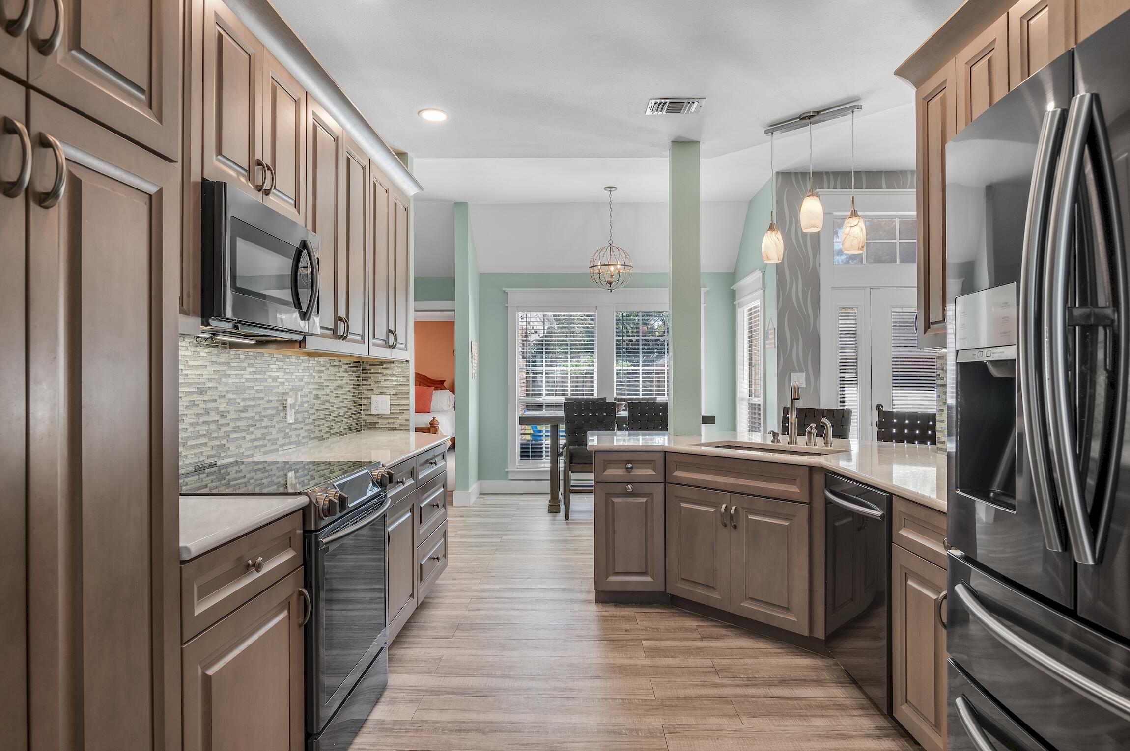 WINDSOR FOREST - Residential