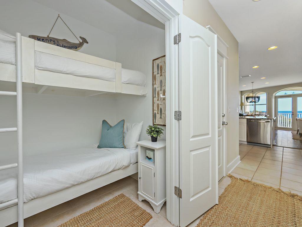 MONTEREY CONDO - Residential