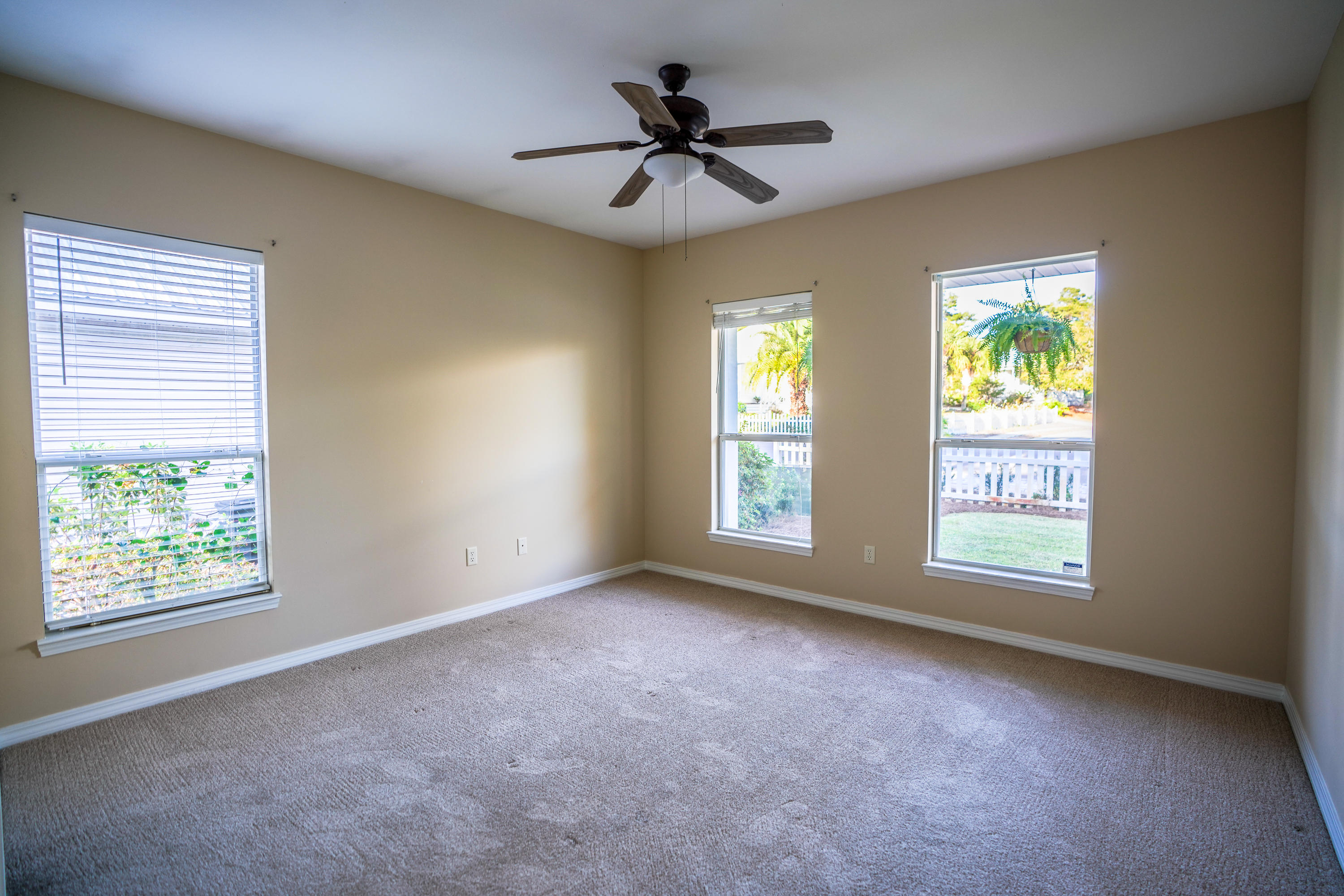 SEA DUNES - Residential